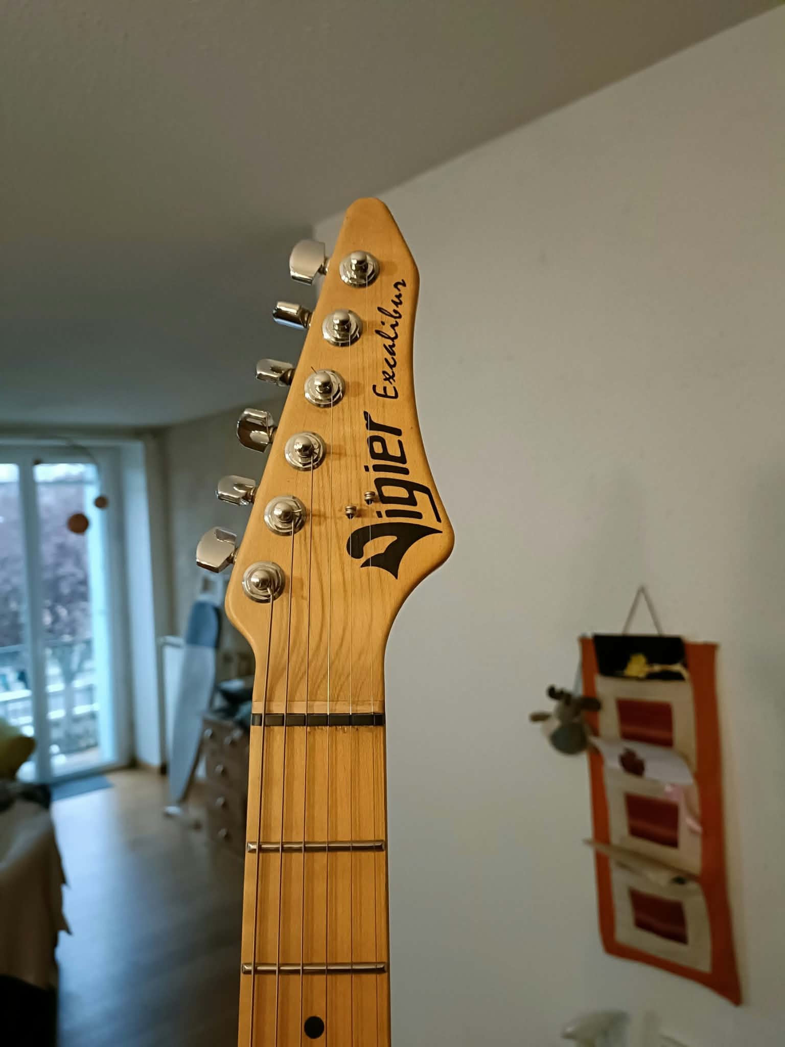 SAk3xPHb