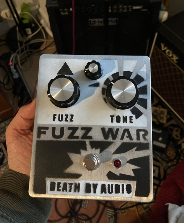 Death By Audio Fuzz War