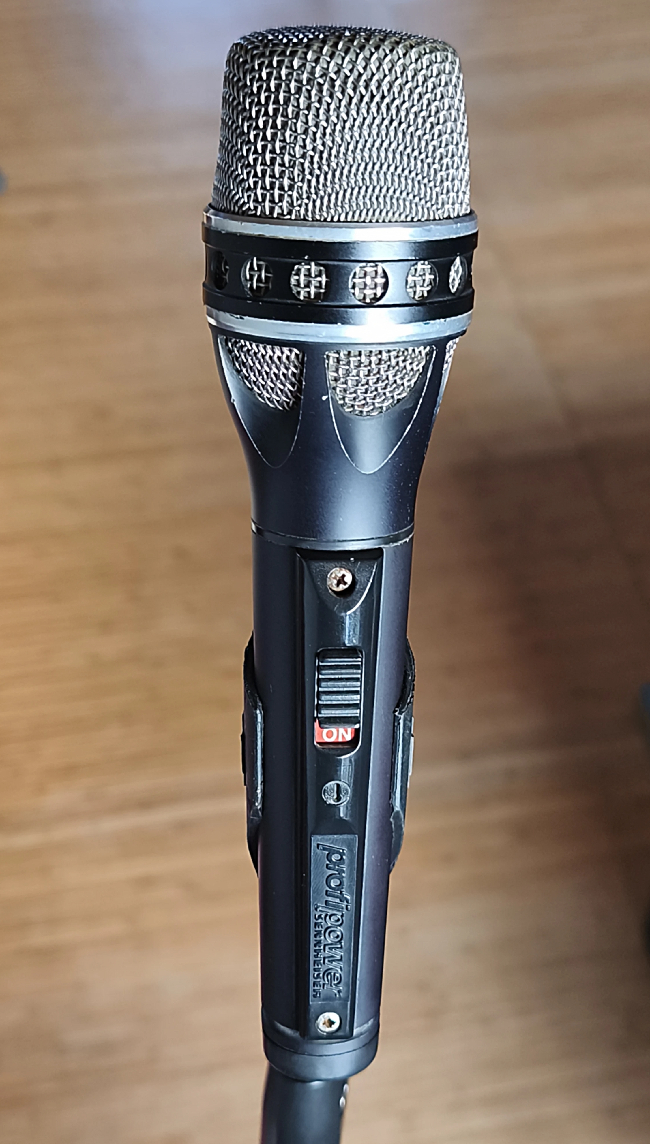 [EXCLUSIF] Micro Vintage Sennheiser MD 431 Profi Power (Allemand - N°12803) + Pince