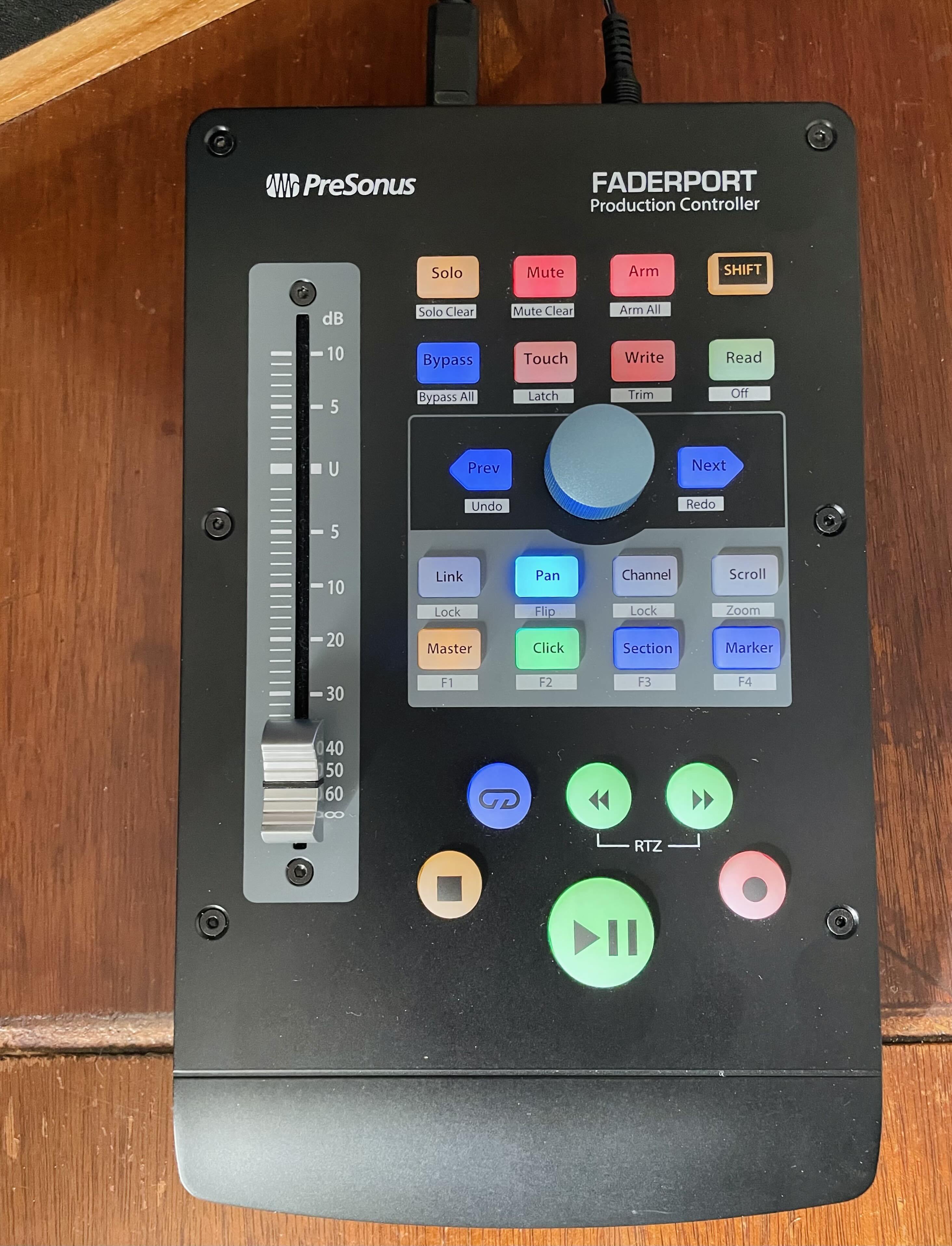 Vends Presonus Faderport V2 Excellent état