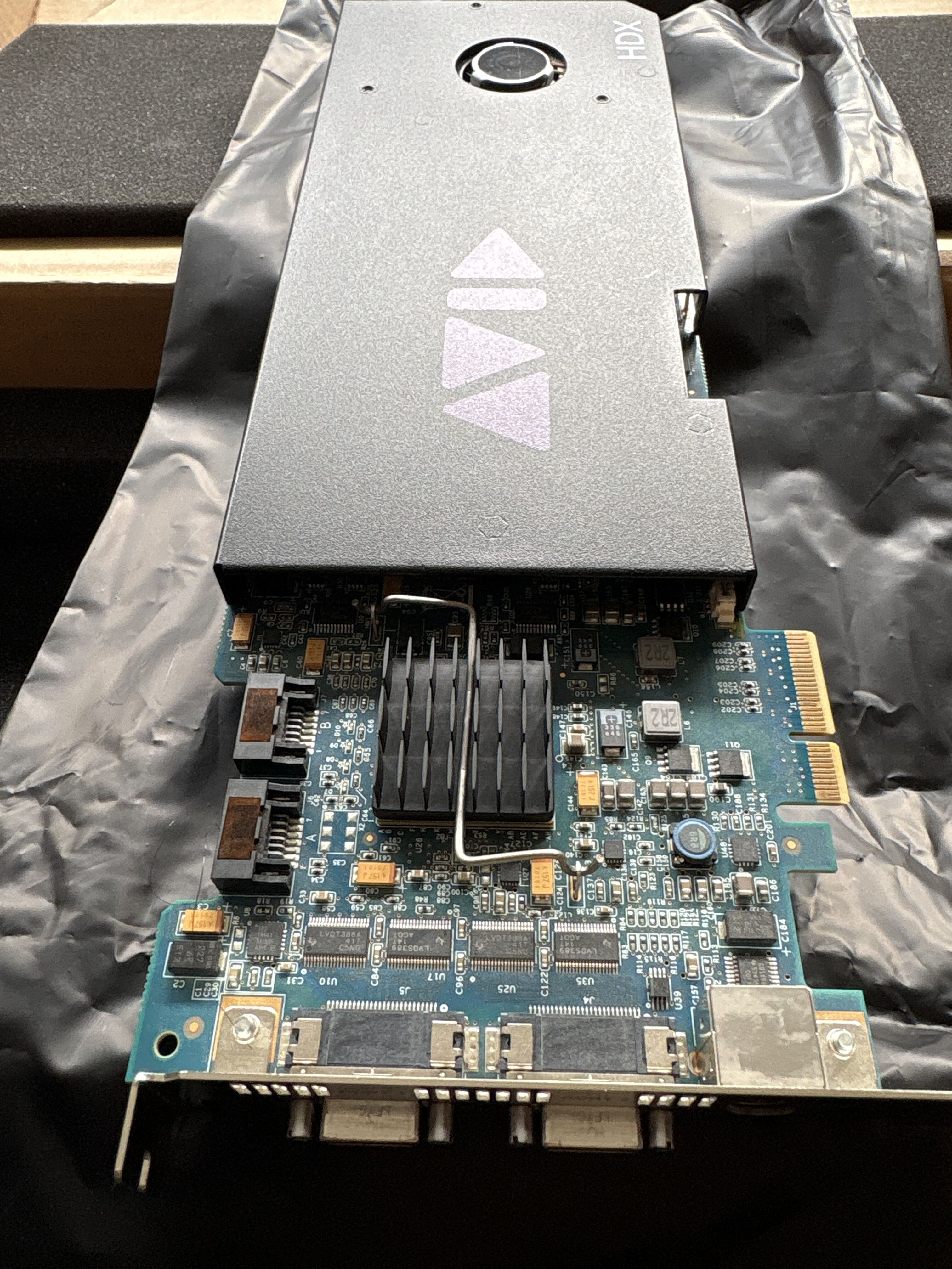 AVID HDX - TBE - dans boite d'origine avec Manuel & tous les cables 