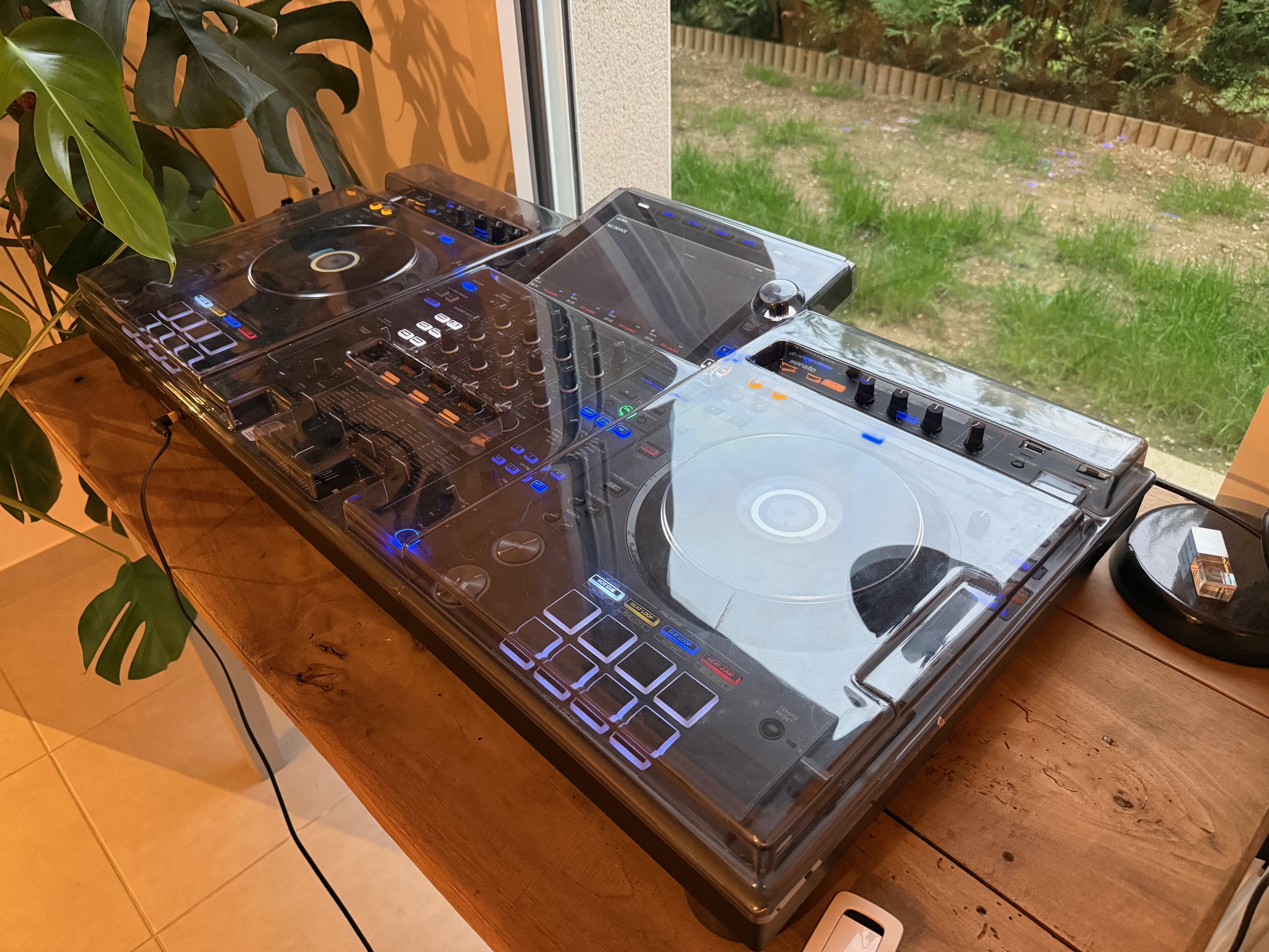 AlphaTheta XDJ-AZ (988)