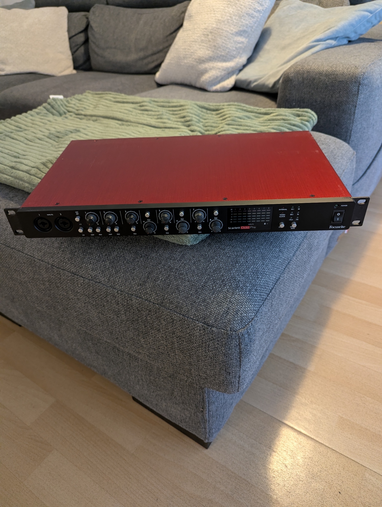 Vends FOCUSRITE OCTOPRE