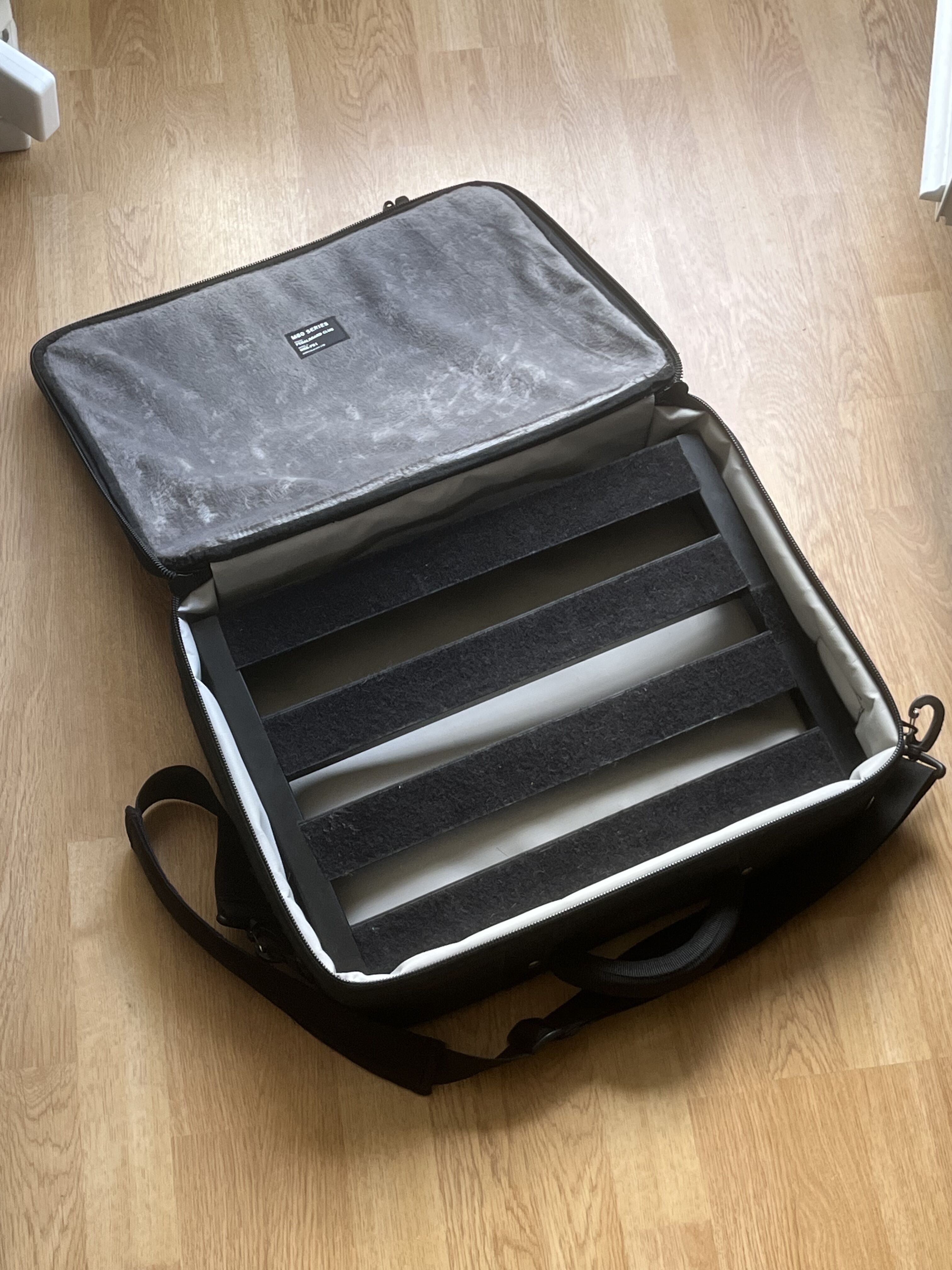 Pedalboard Pedaltrain classic JR + Mono case