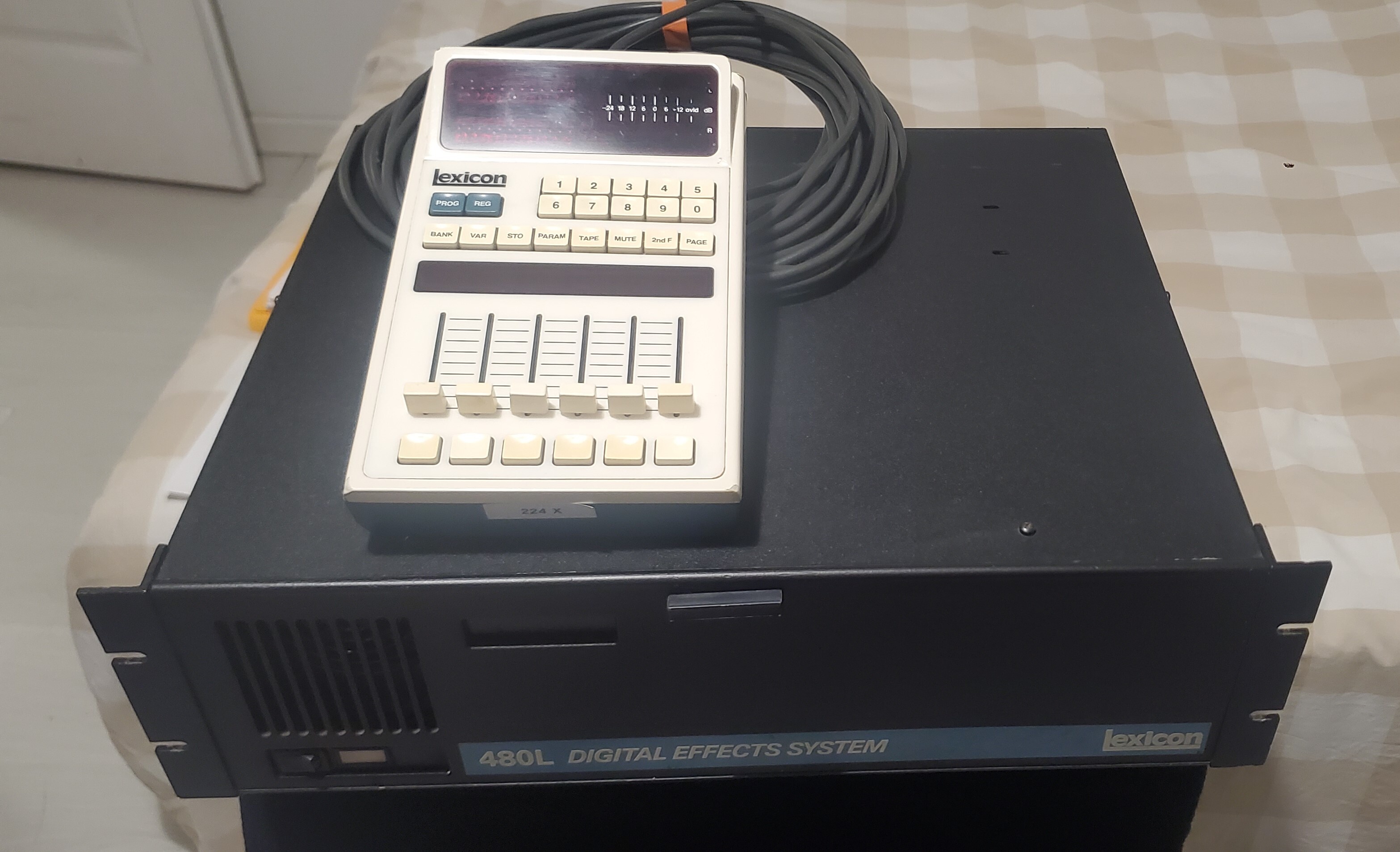 LEXICON 480 L + LARC V 4.01