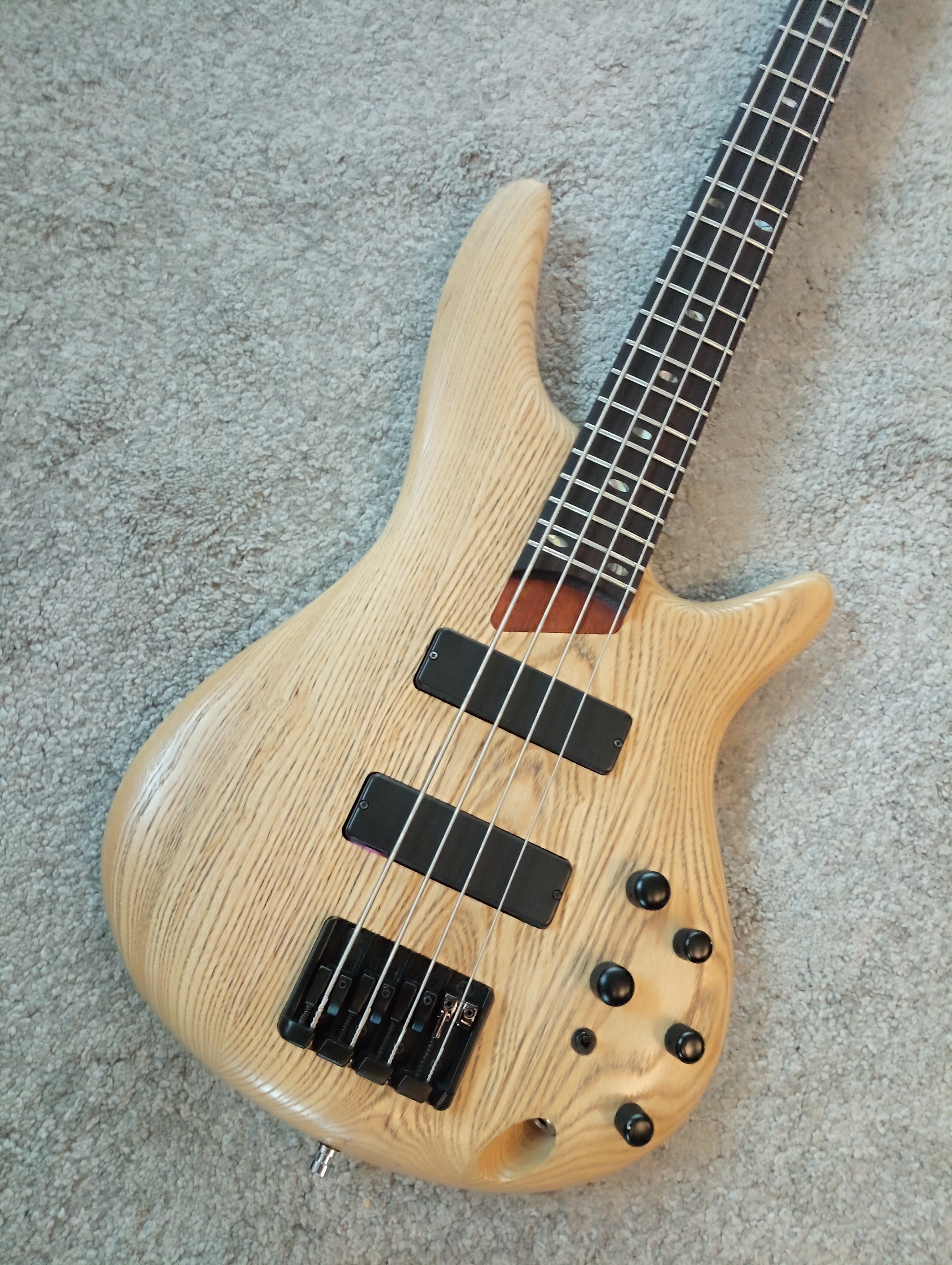 Ibanez SR 600 active 