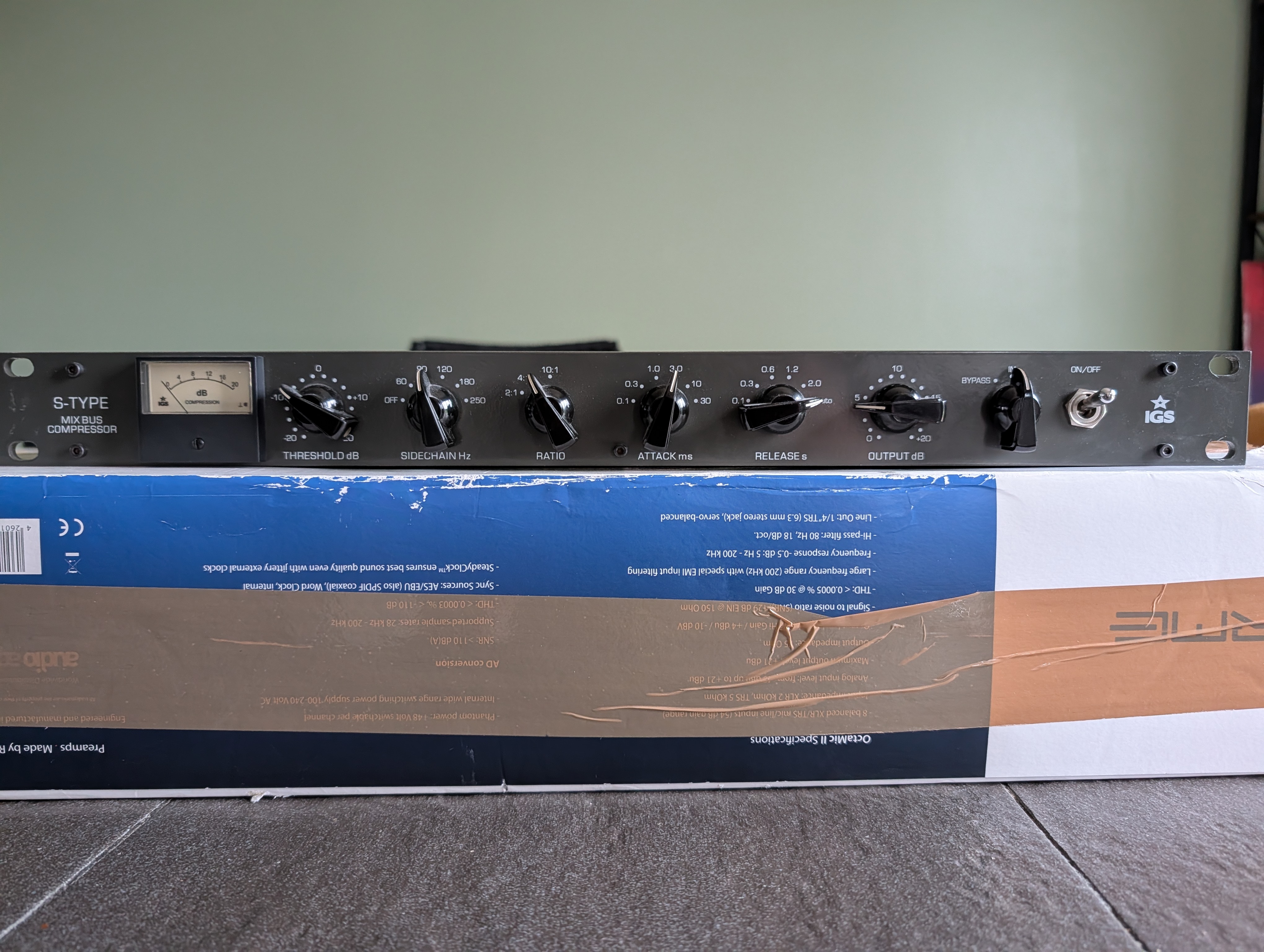  IGS Audio S-Type Mix Bus Compressor