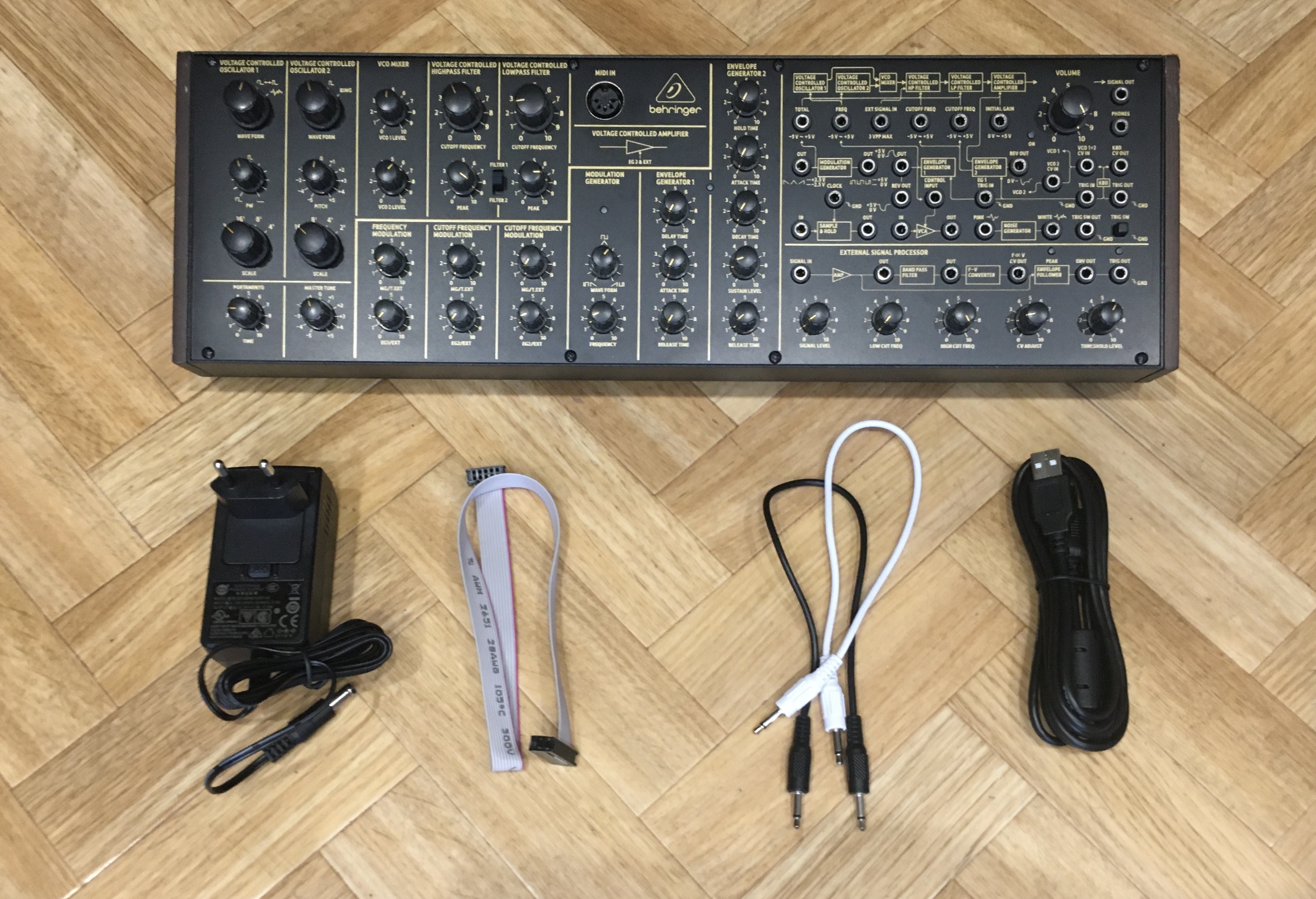 Vends Behringer K-2 MKI