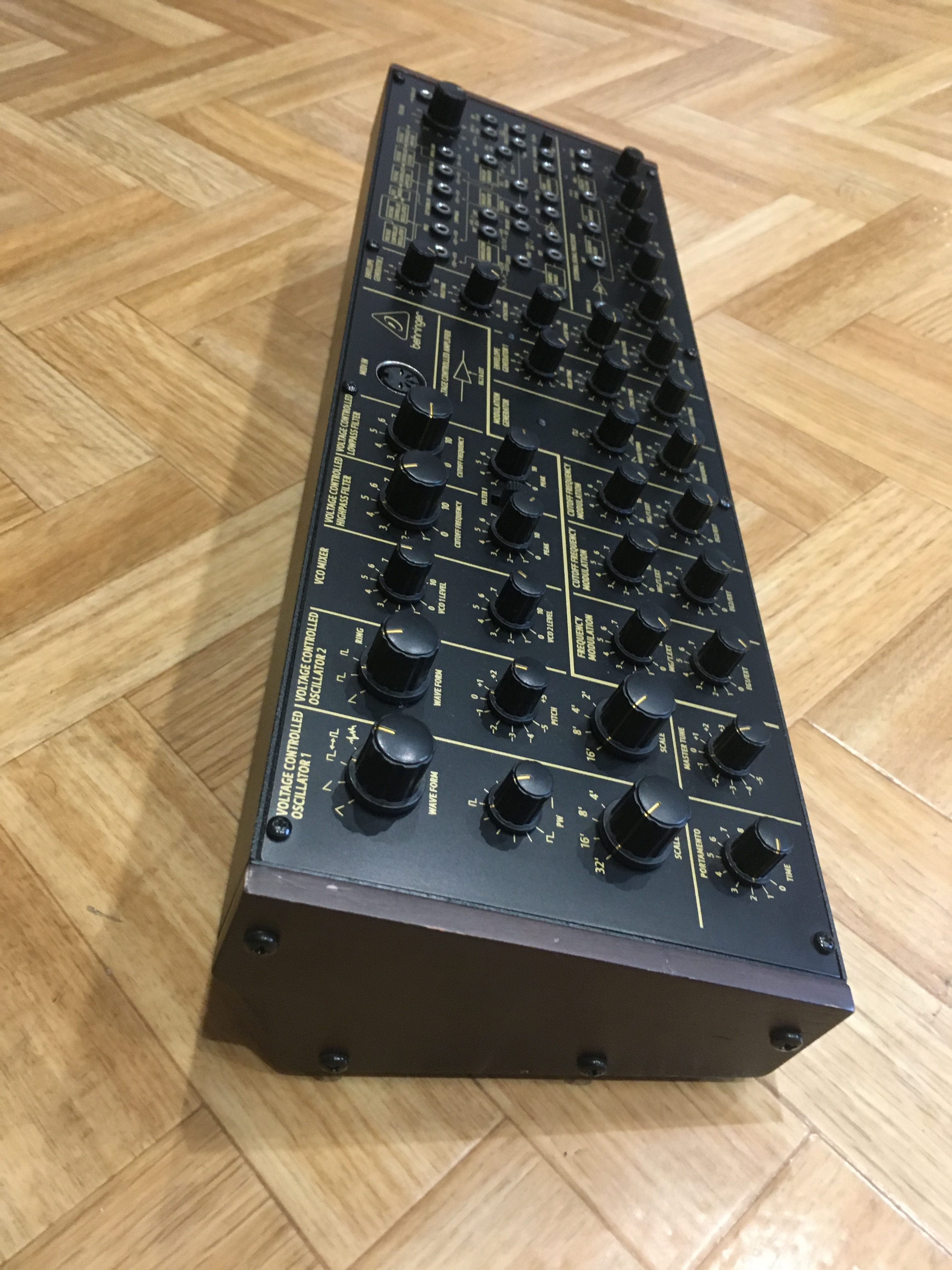 Behringer K-2 (29309)