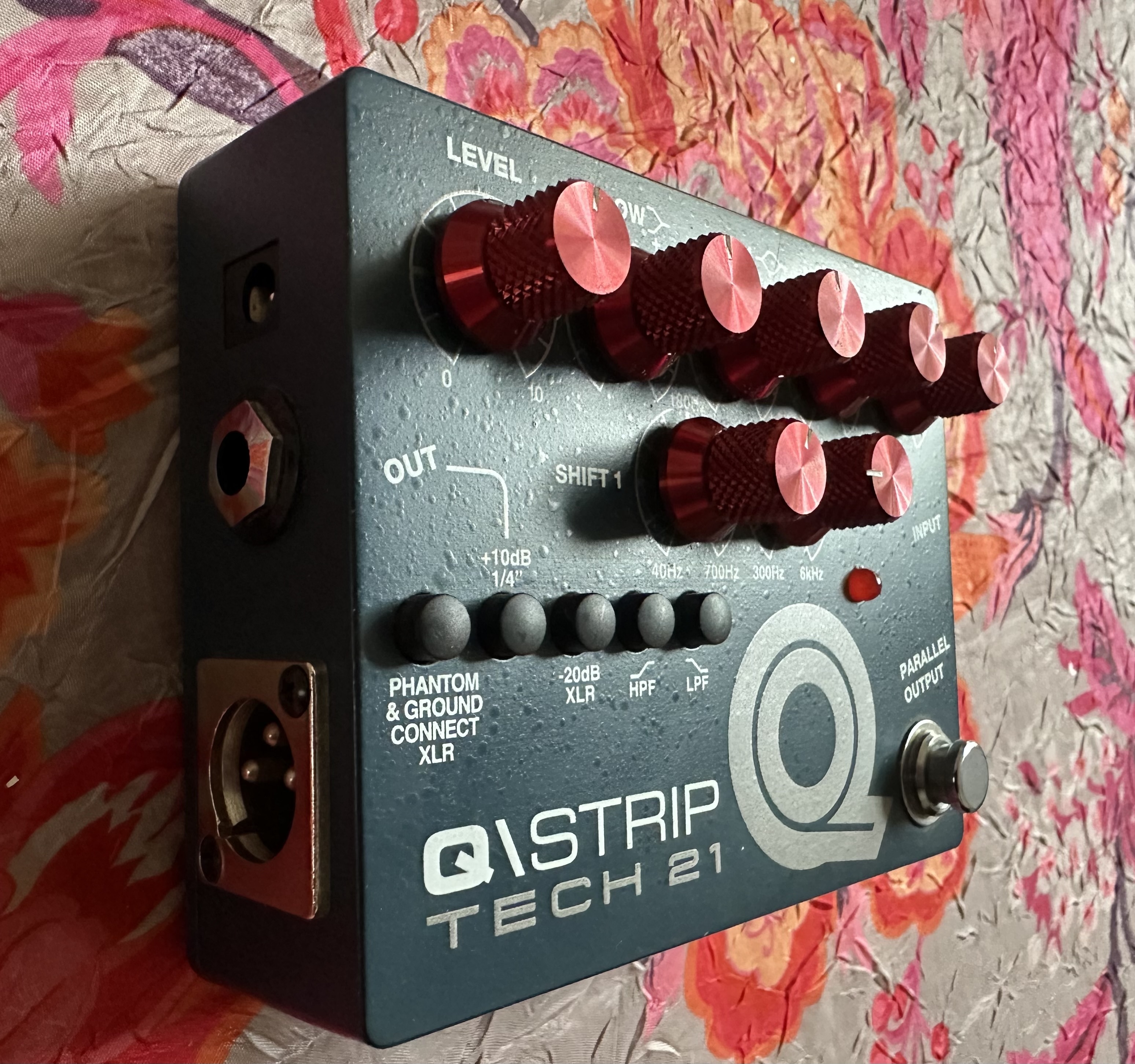 Tech 21 QStrip (38584)
