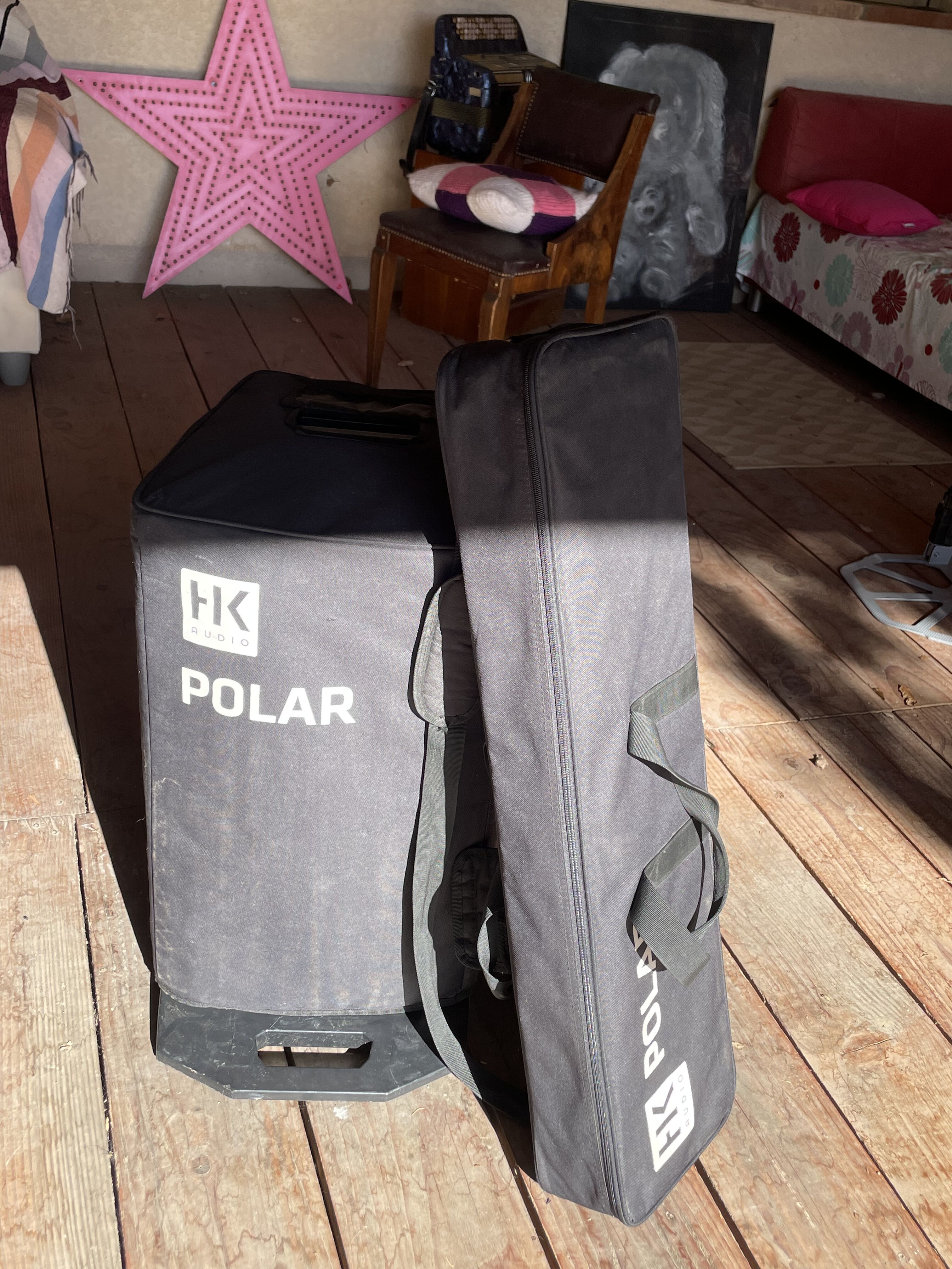 HK POLAR 12 HOUSSEE
