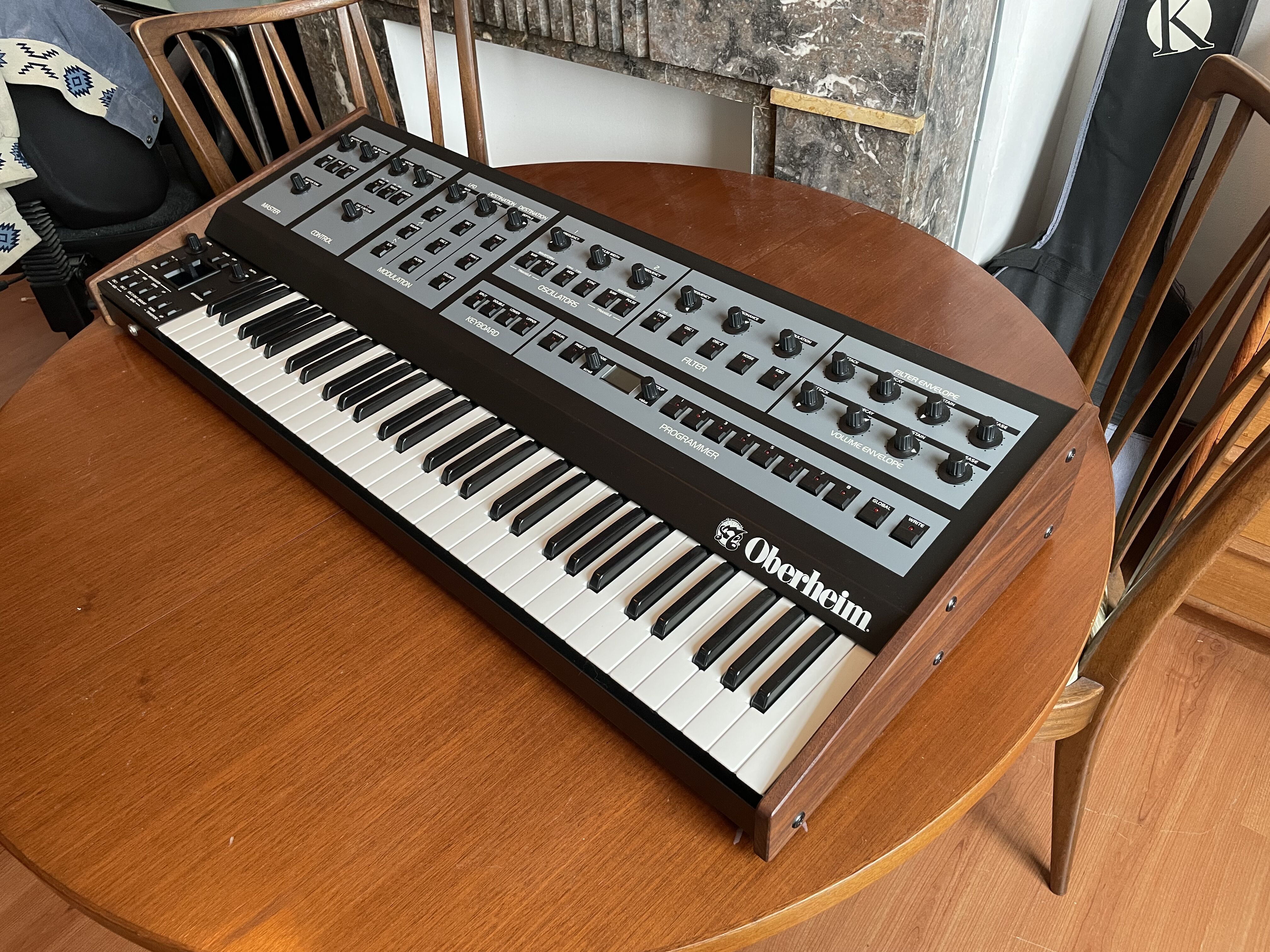 Oberheim OB-X8 (60033)