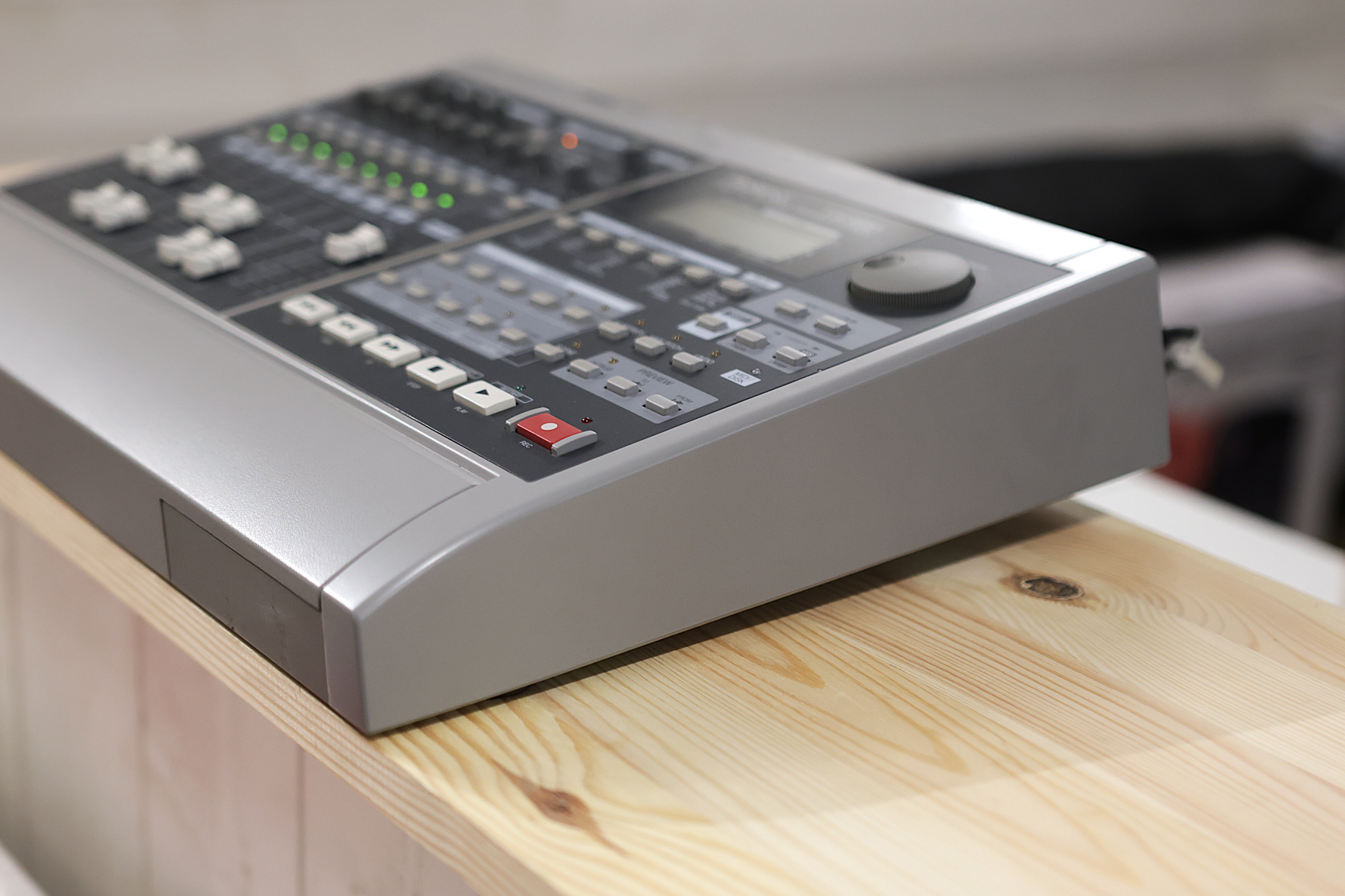 Roland VS-880 V-Xpanded (42800)