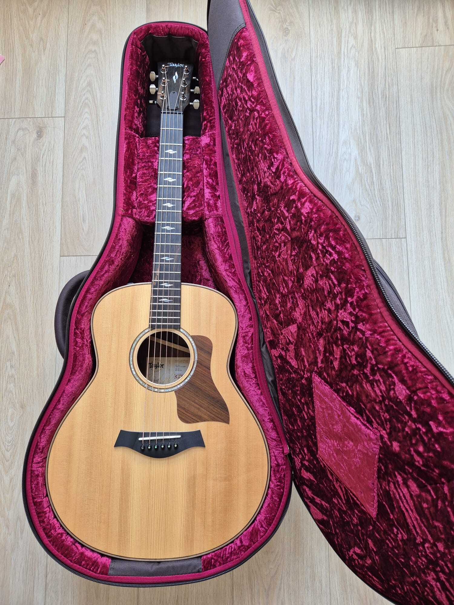 Taylor GT 811e