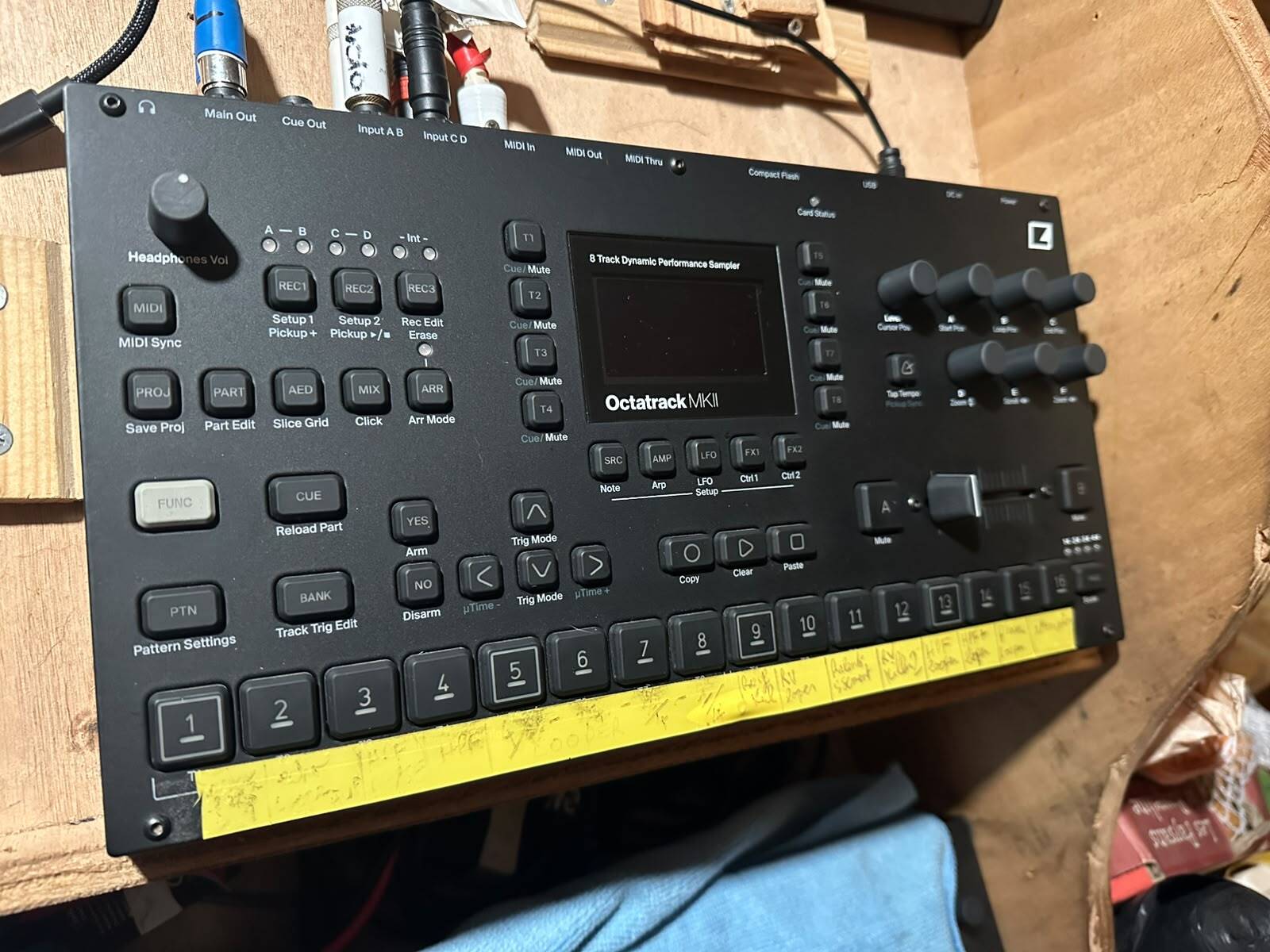 Vend Elektron Octatrack MKII 