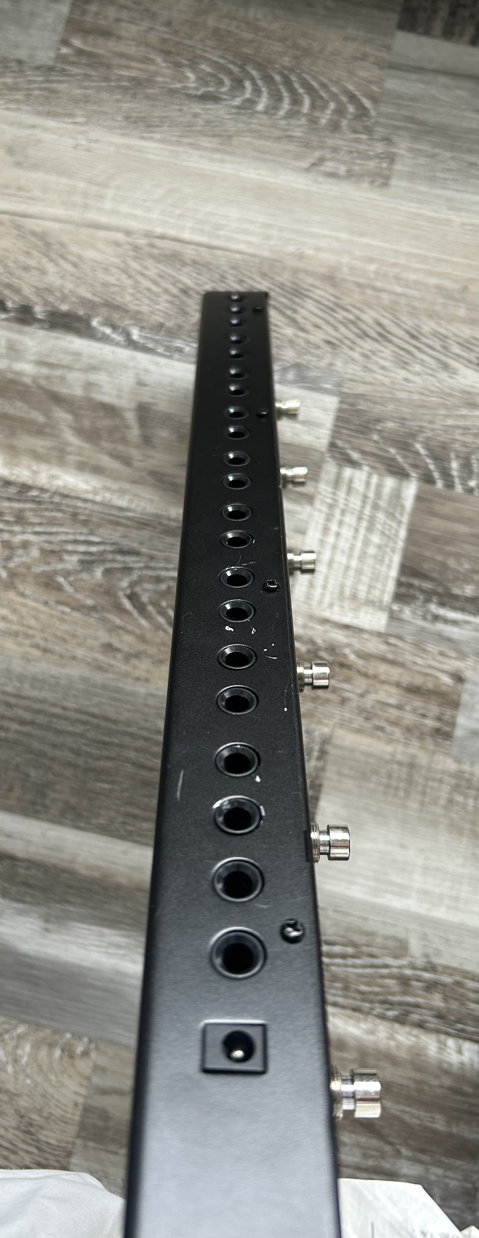 Vds Harley Benton FXL8 Pro – Looper / Switcher MIDI programmable