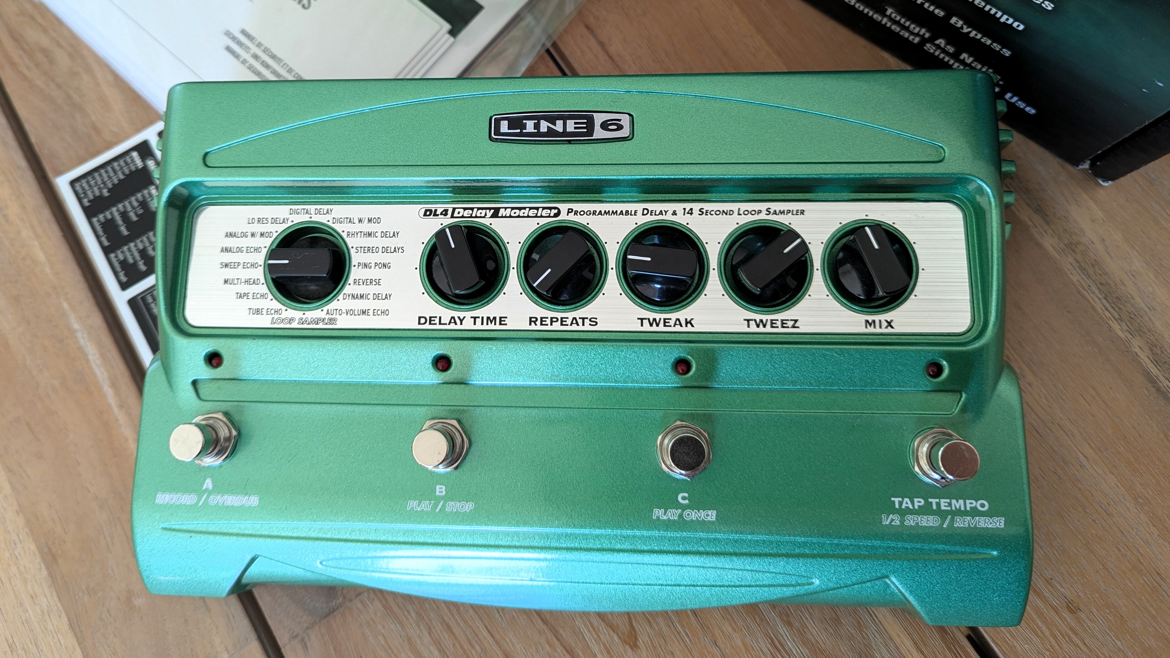 Line-6-DL4 03