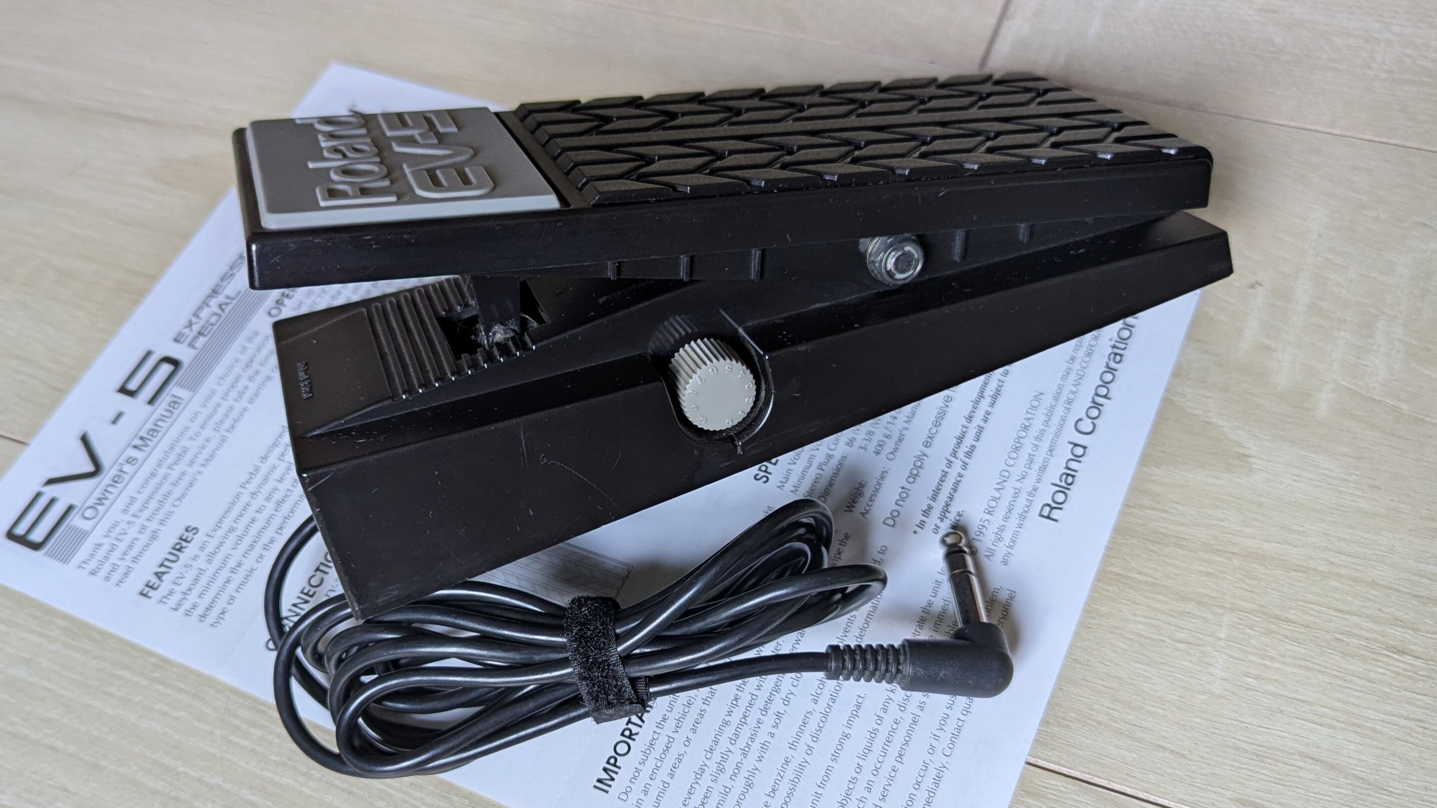 Roland-EV5 02