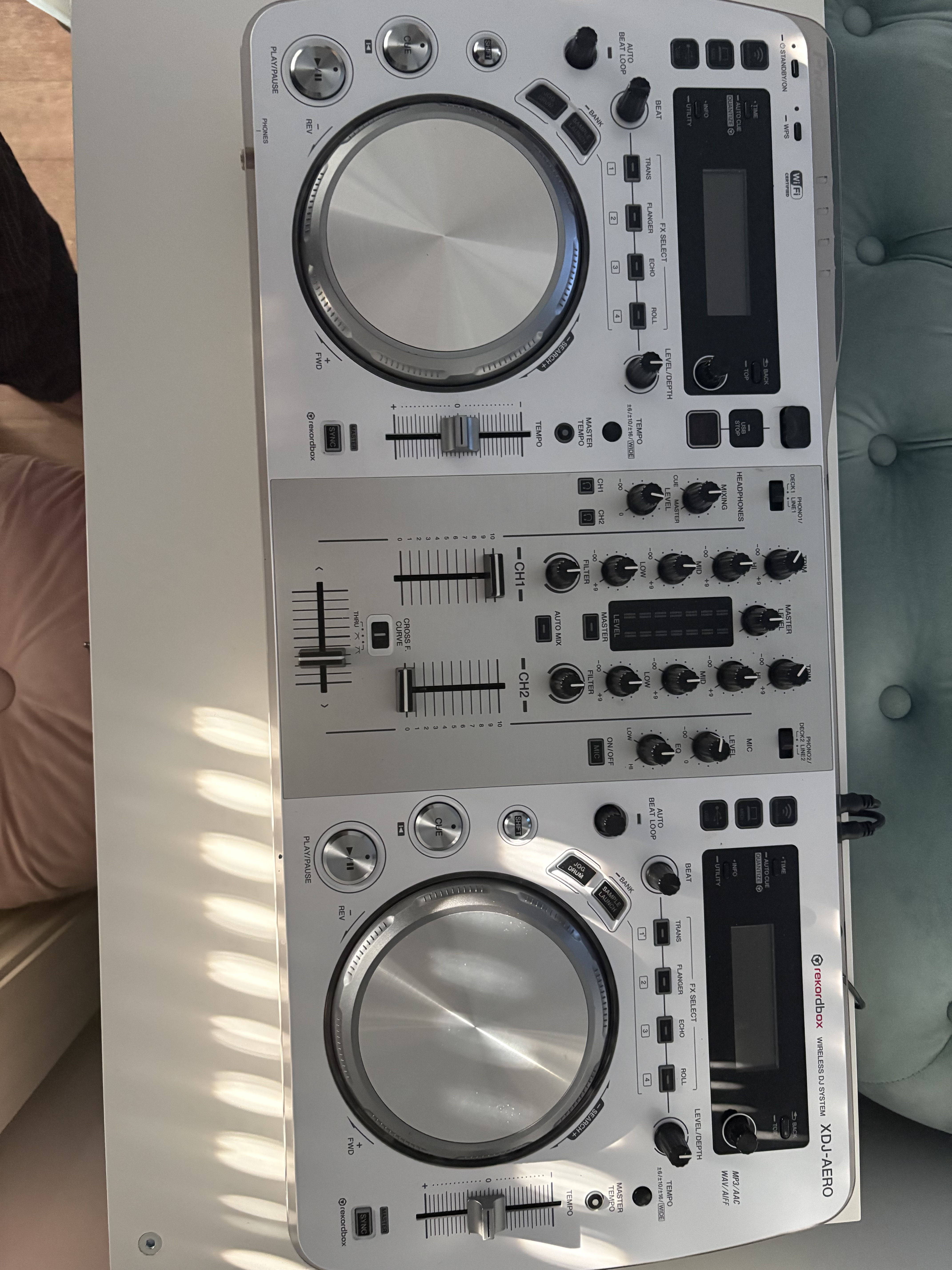 Xdj aero White quasi neuf 