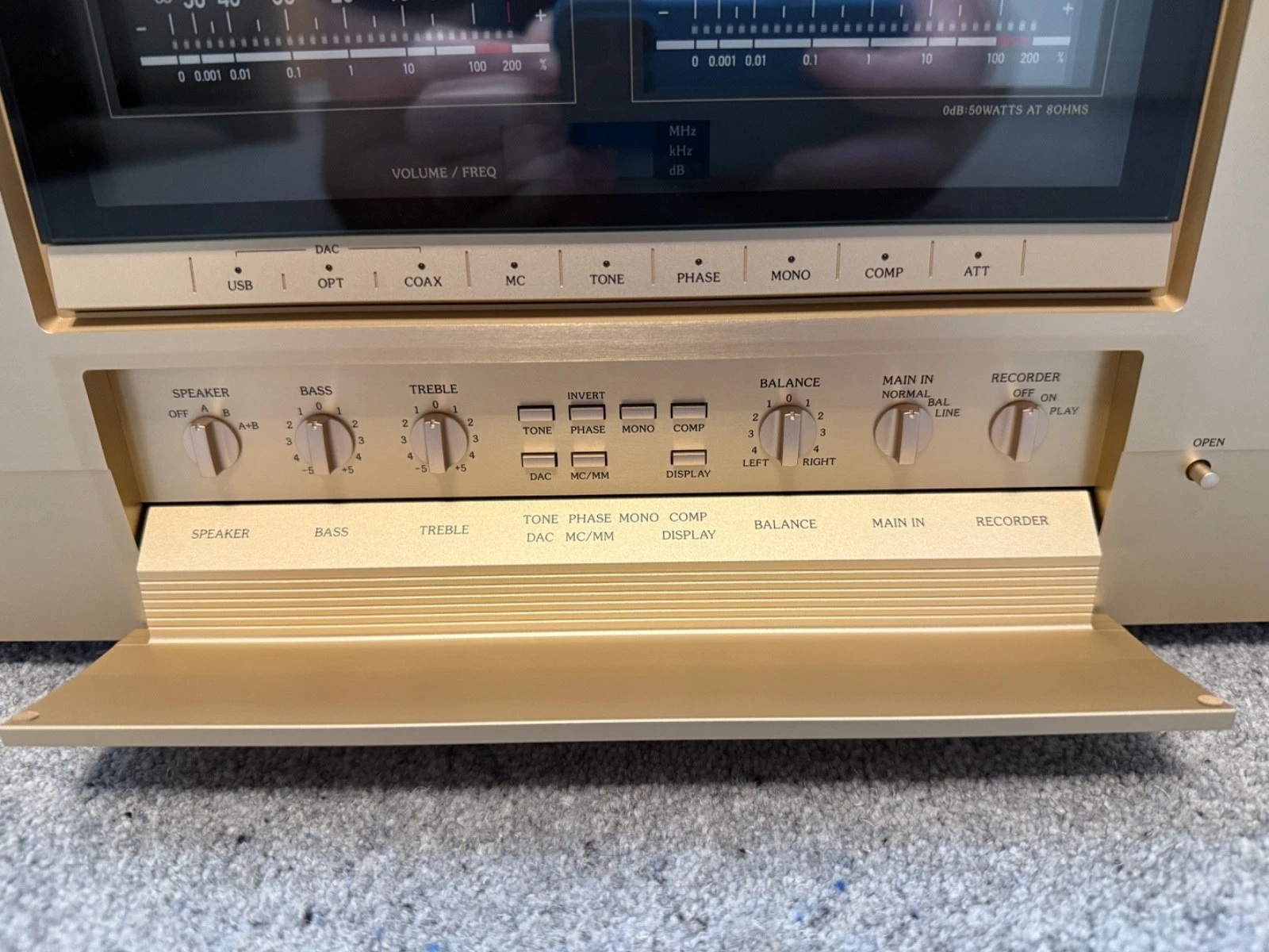 Accuphase E-800 