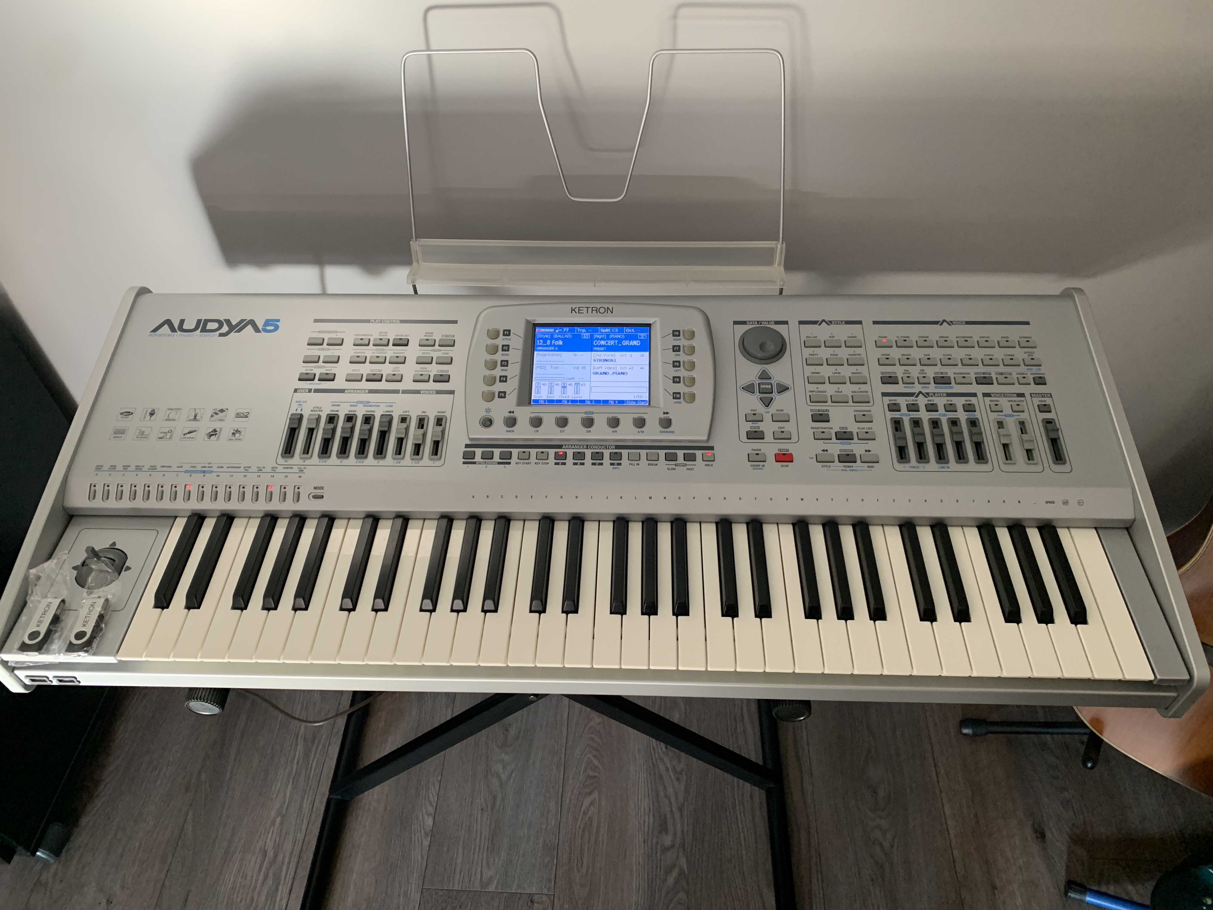 Vends Clavier Arrangeur Ketron Audya 5