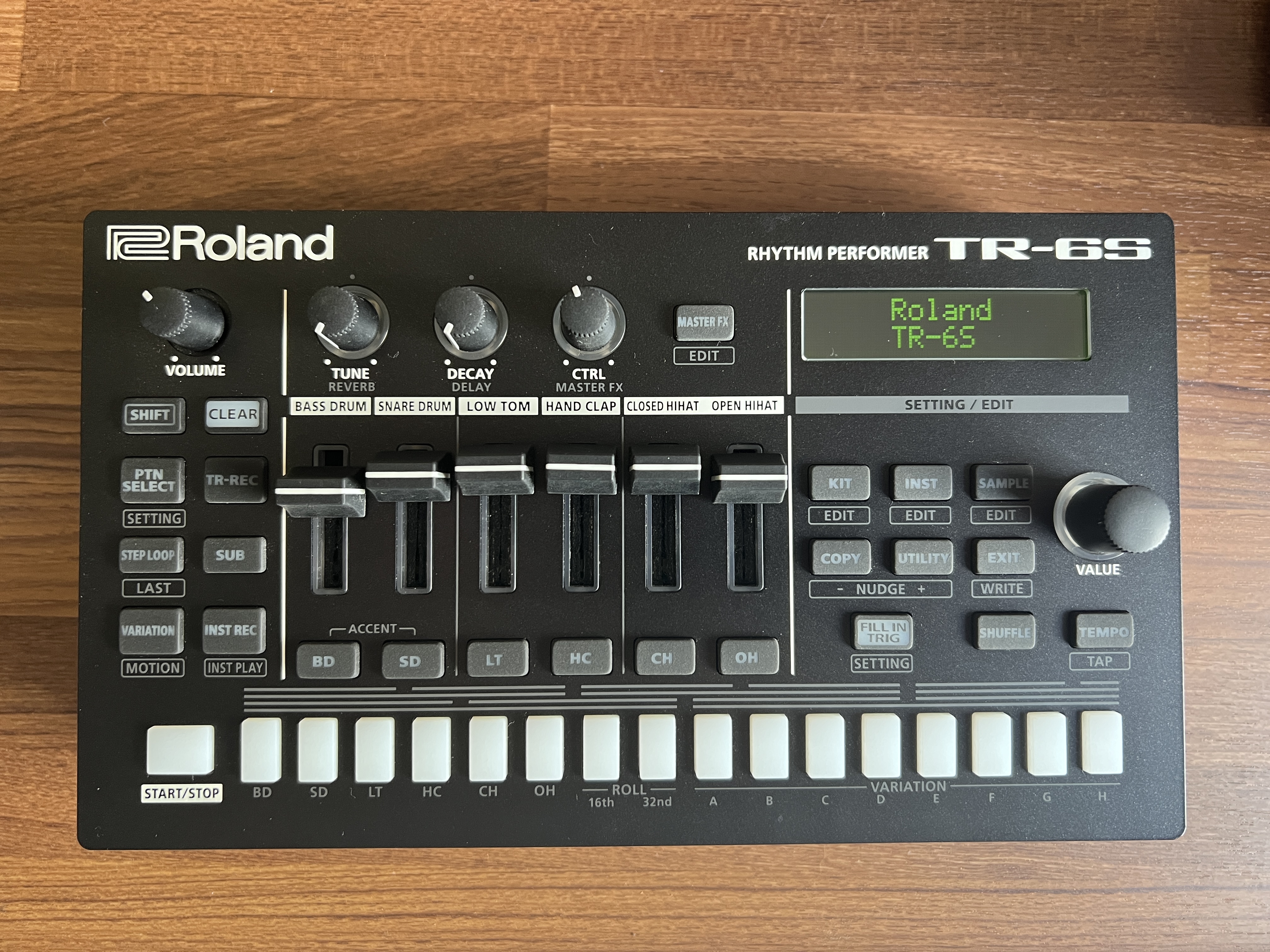 VDS ROLAND TR-6S sous garantie