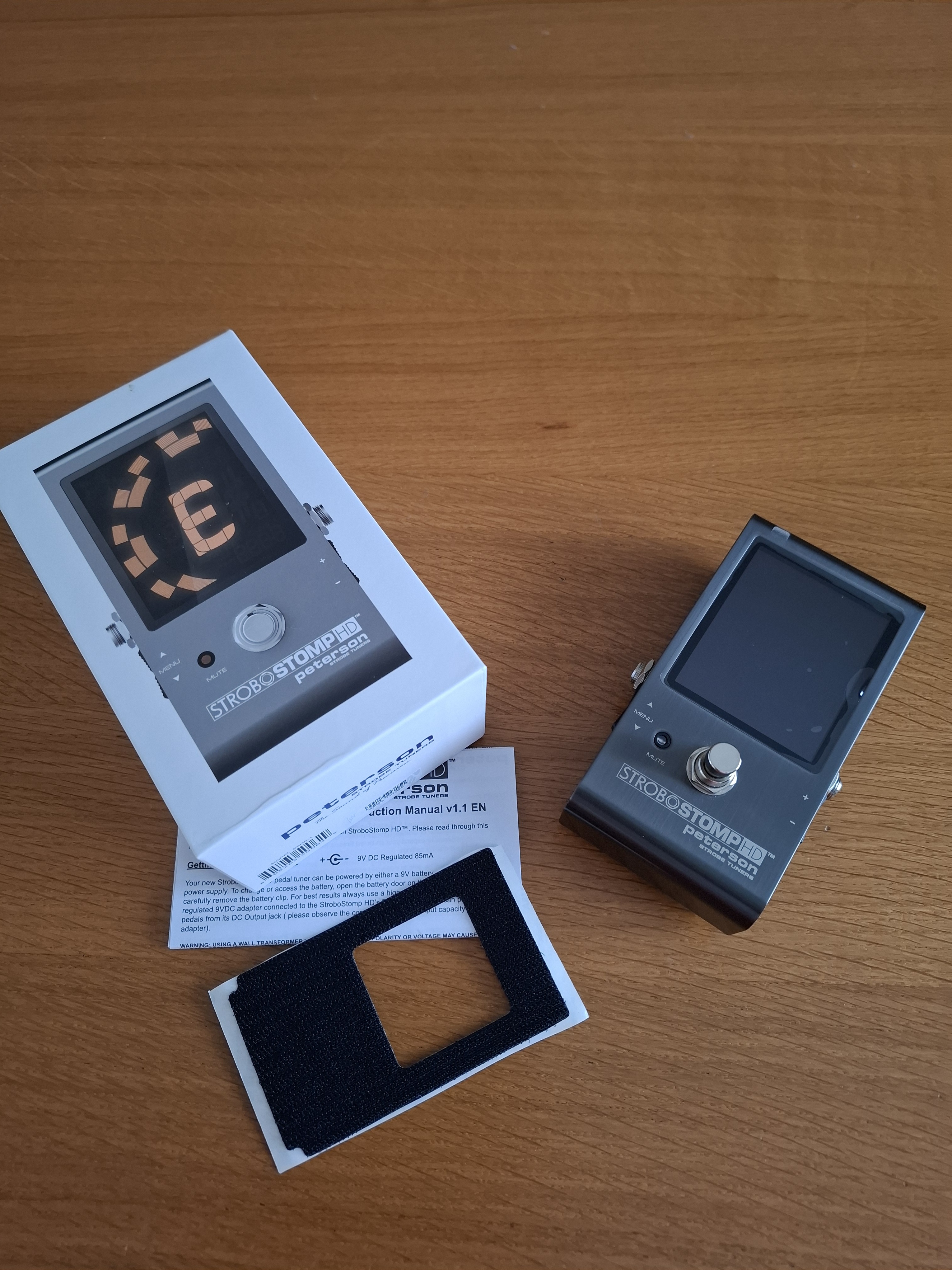 Vends accordeur PETERSON STROBOSTOMP HD