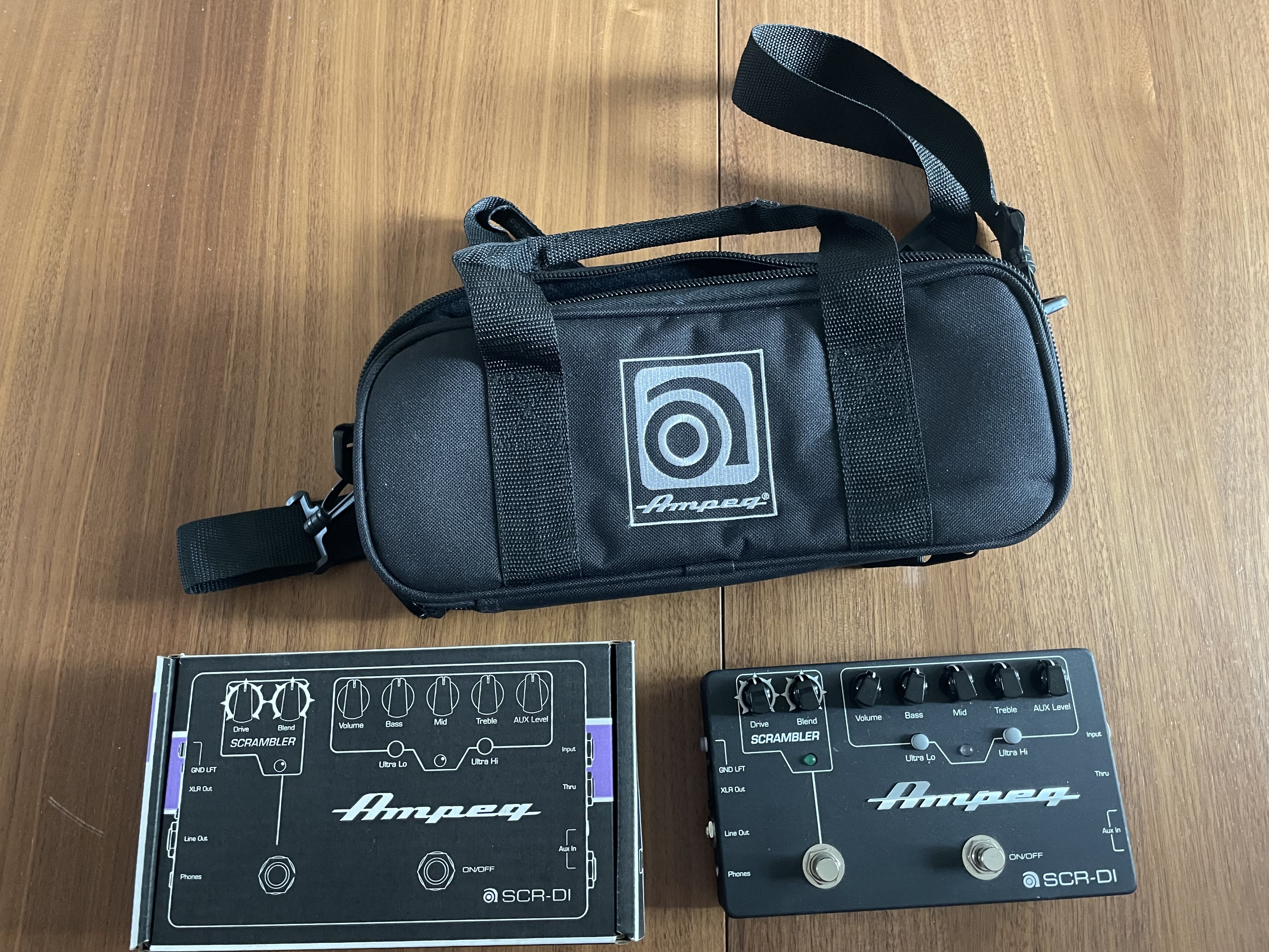 Ampeg SCR-DI