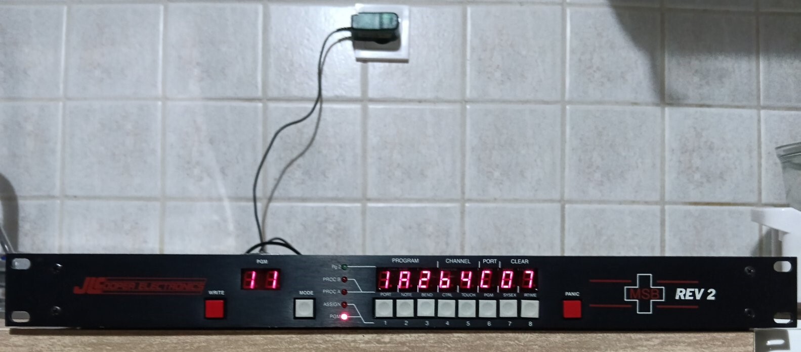 JLCooper MSB+ (MSB Plus) MIDI Switcher / Patchbay / Router – Rare Vintage Rack w/ Power Supply