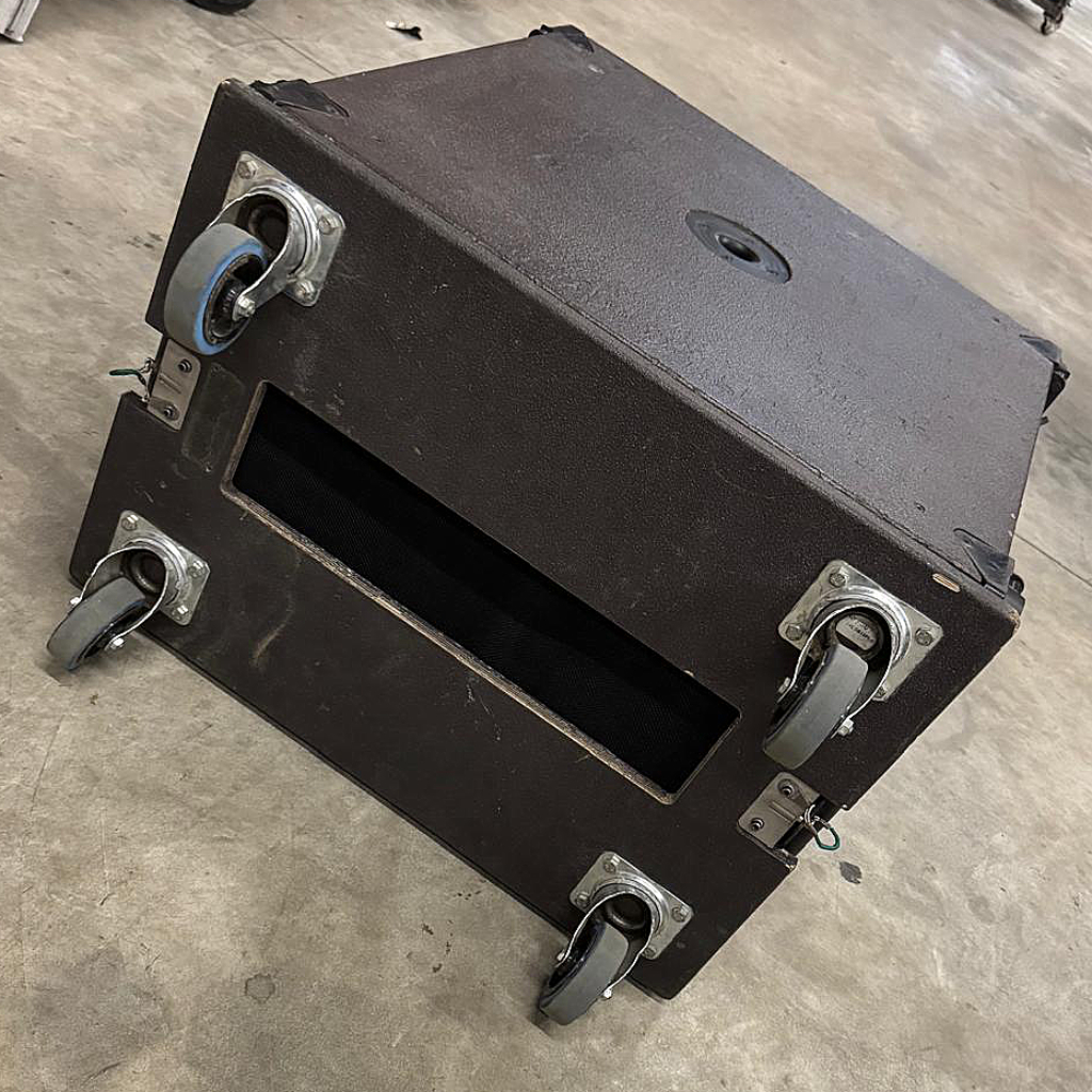 L-Acoustics SB18 – Caisson de basses professionnel