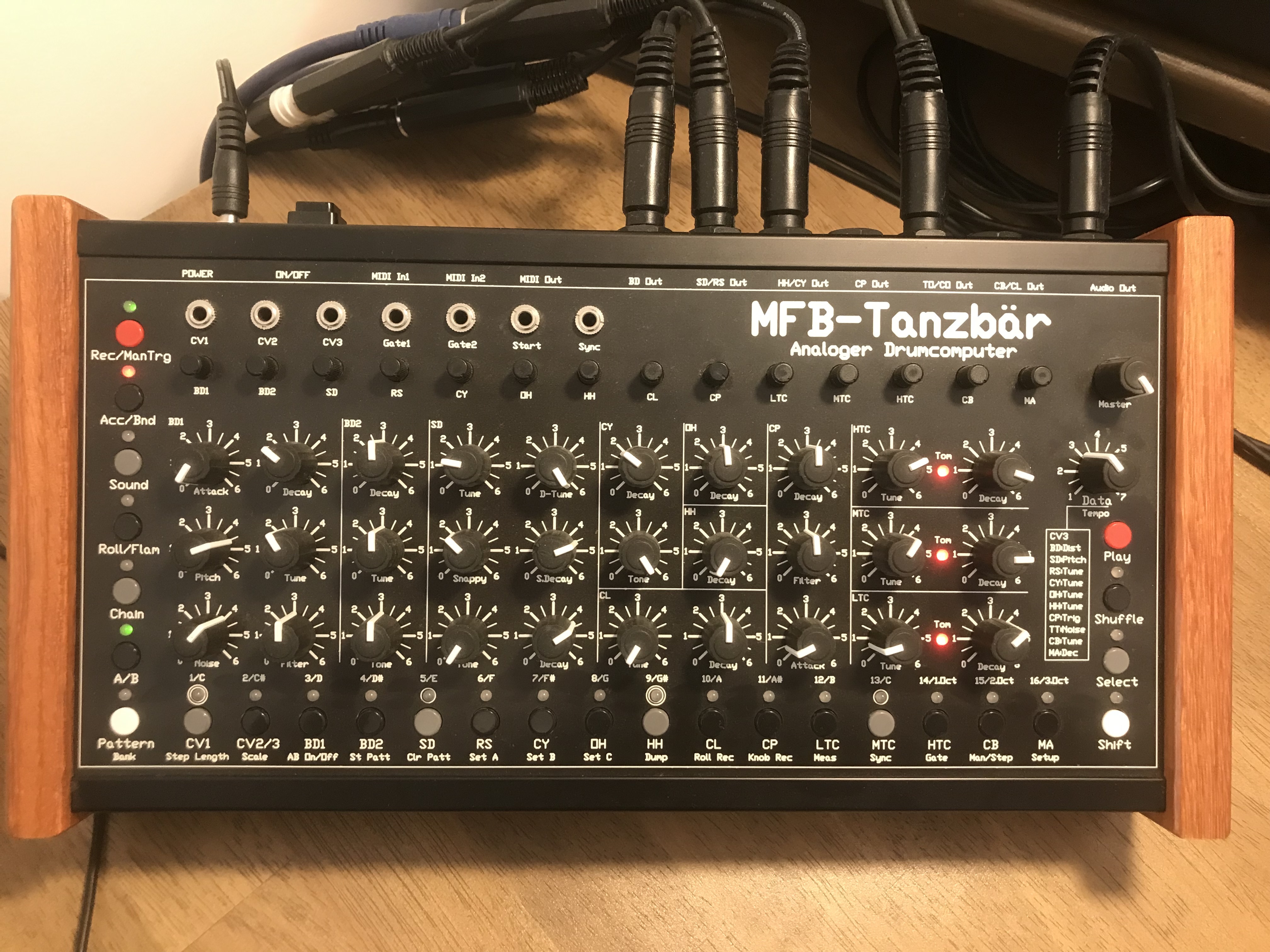 Vends boite à rythme Tanzbar.