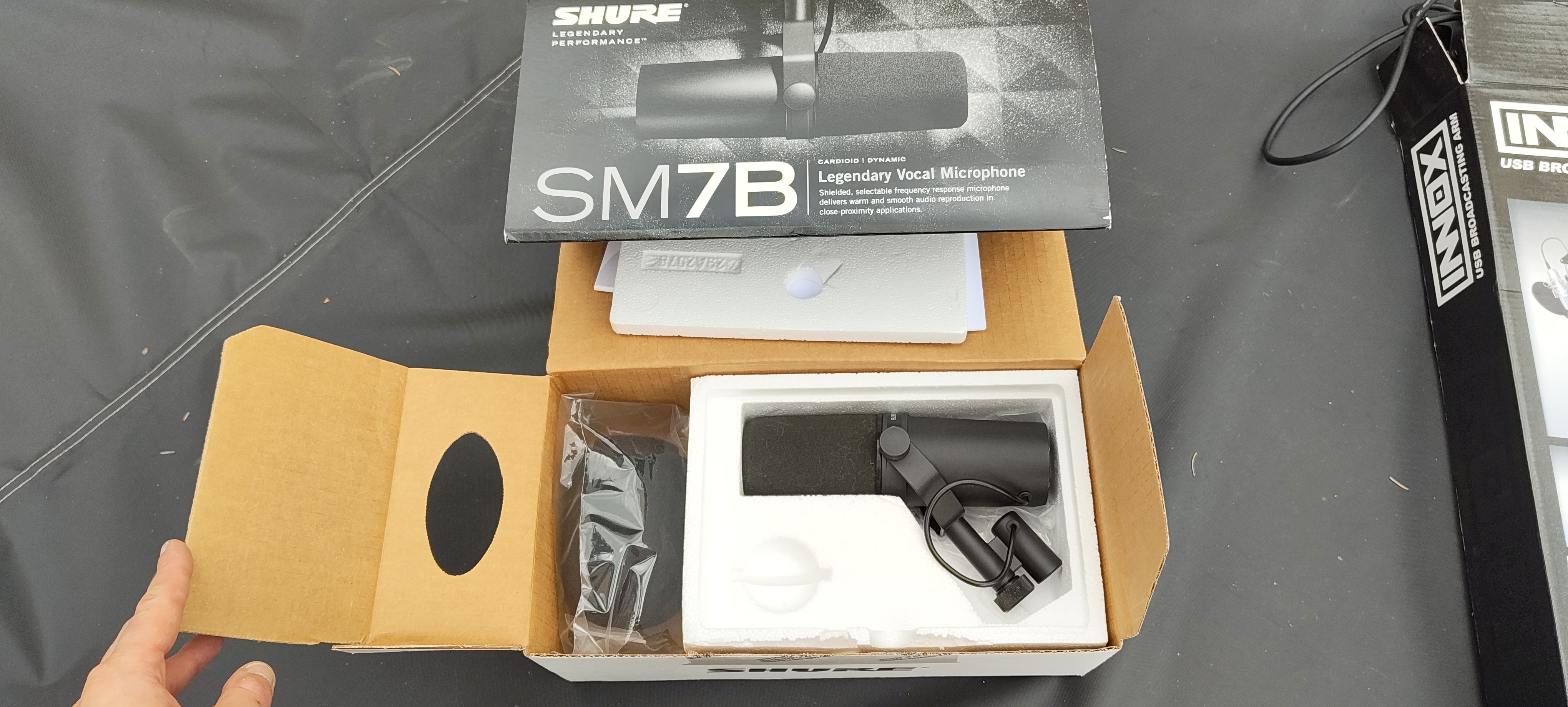 Lot Shure SM7B + Triton Audio FetHead + Bras XLR, boîtes d’origine
