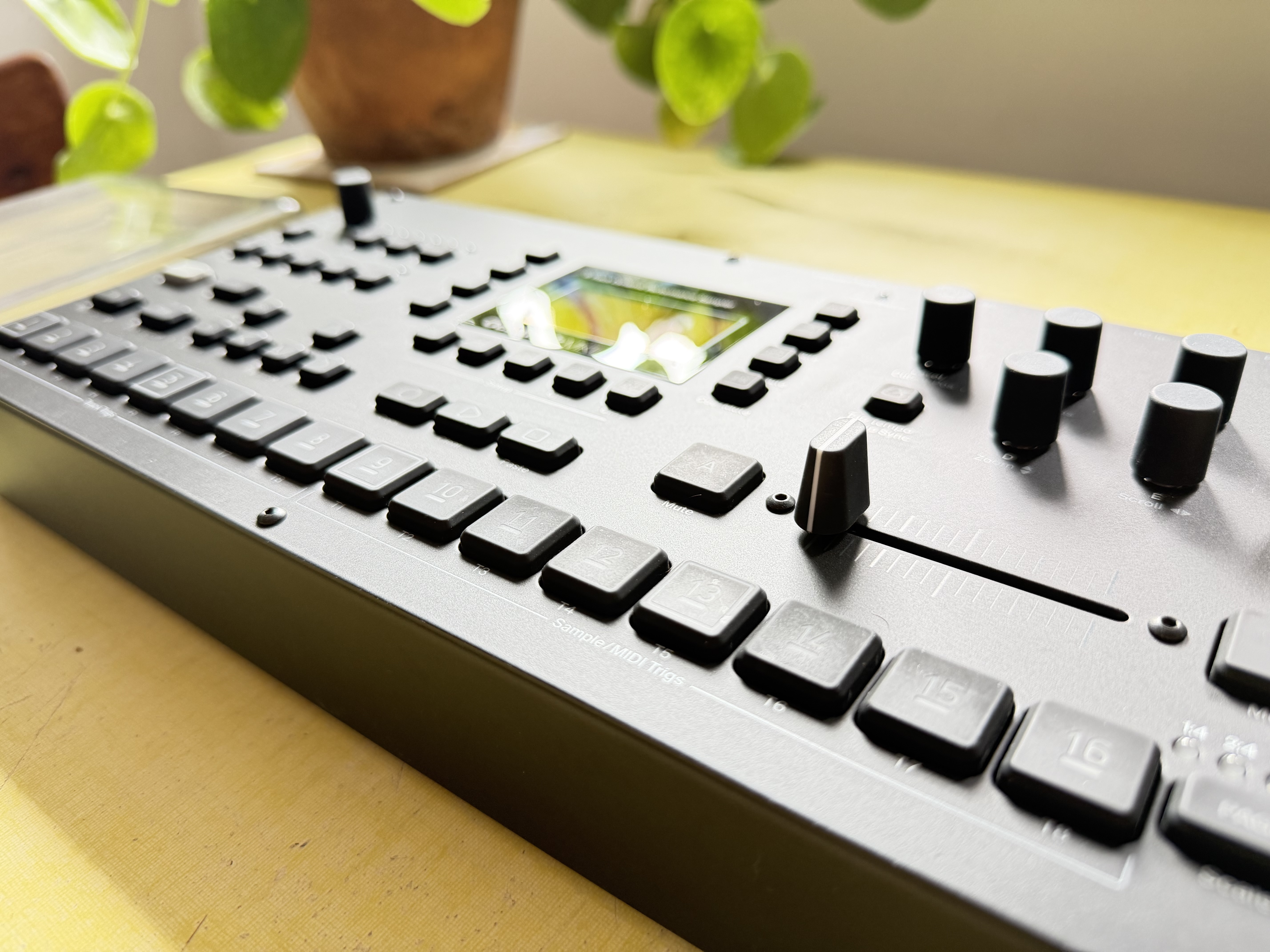 Octatrack. MKII + decksaver