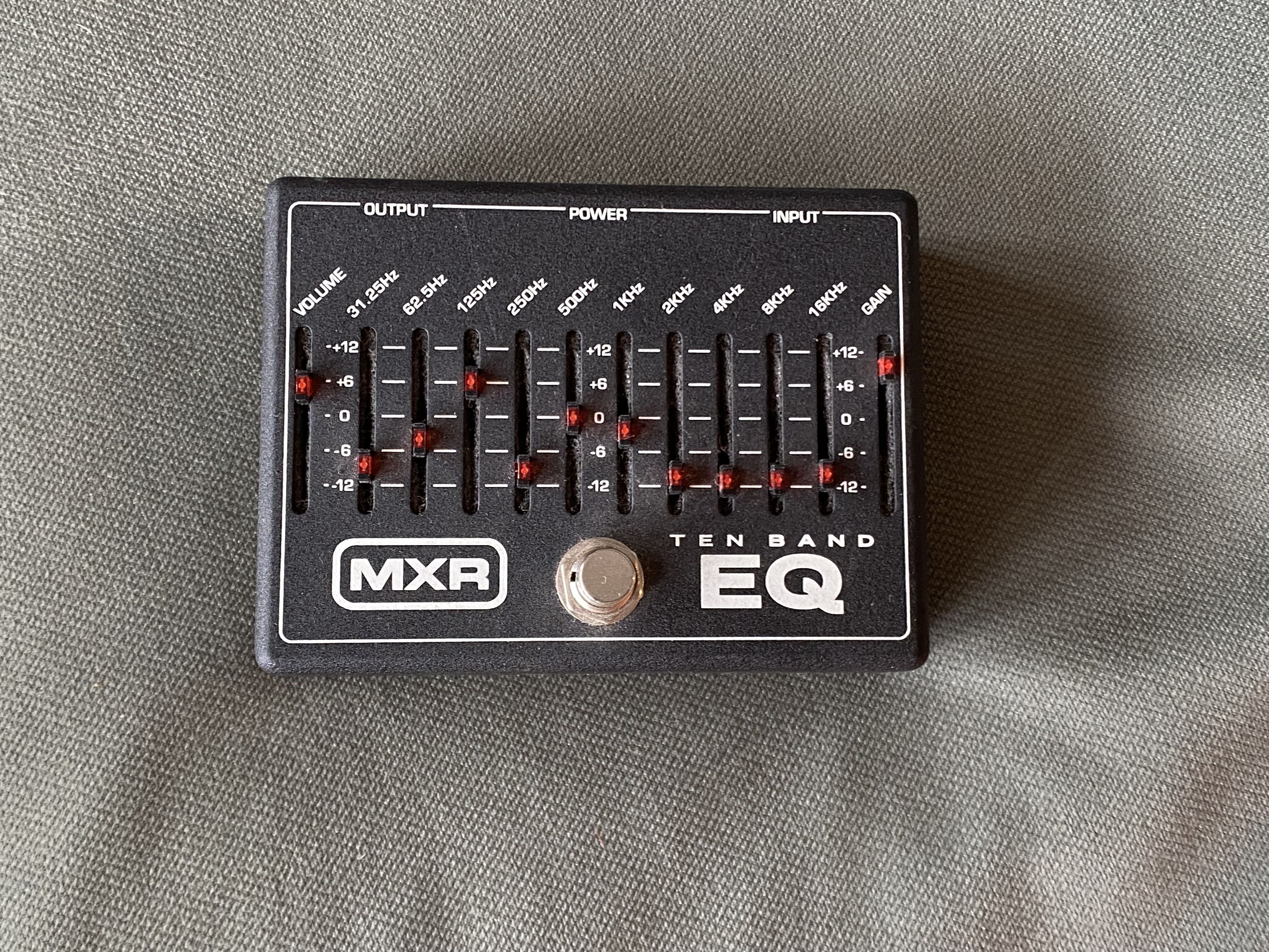 Vends pédale MXR Ten Band EQ