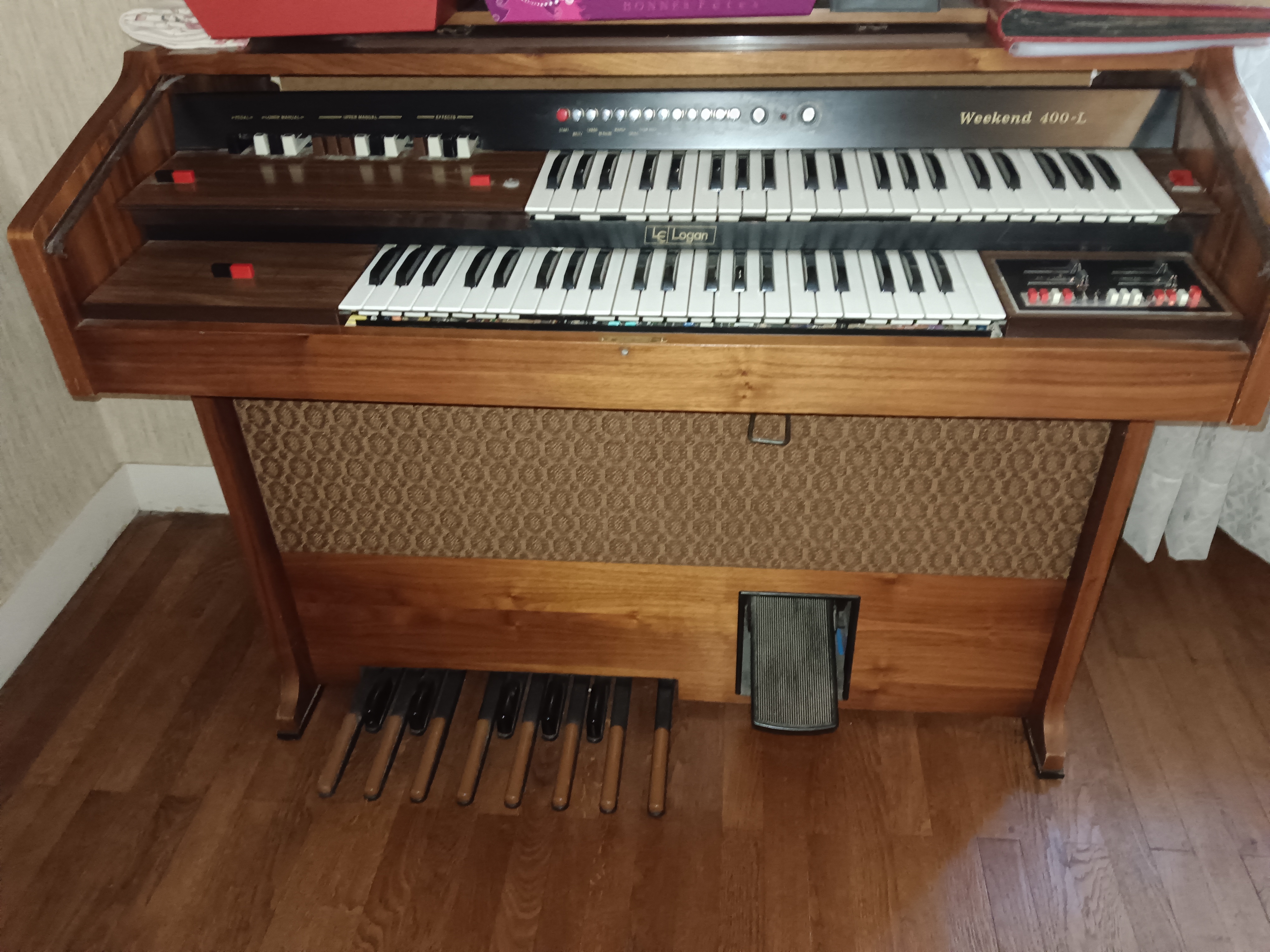 orgue Logan 