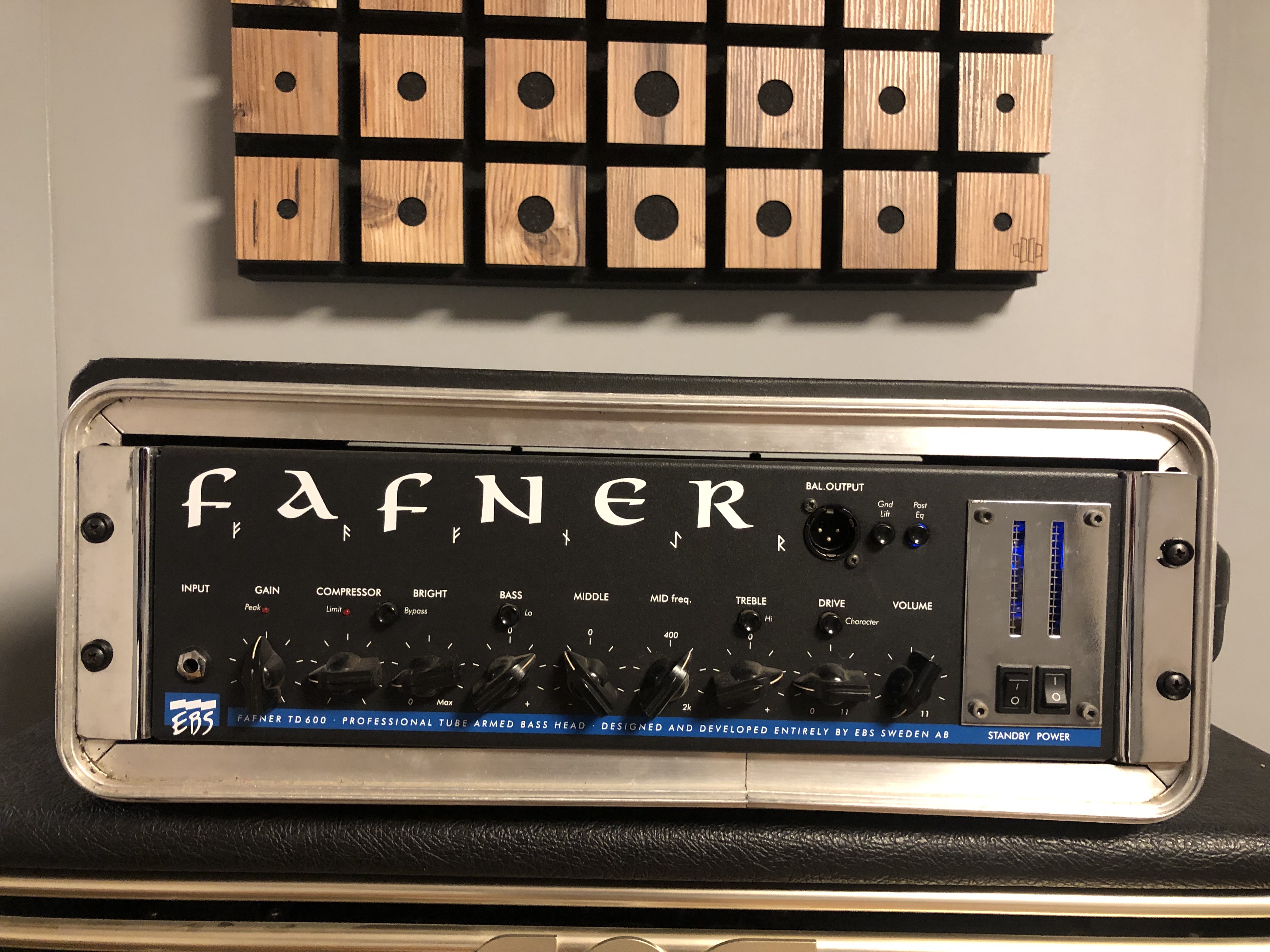 [VENDS] Stack Basse Pro : Tête EBS Fafner + Baffle EBS Neo 410