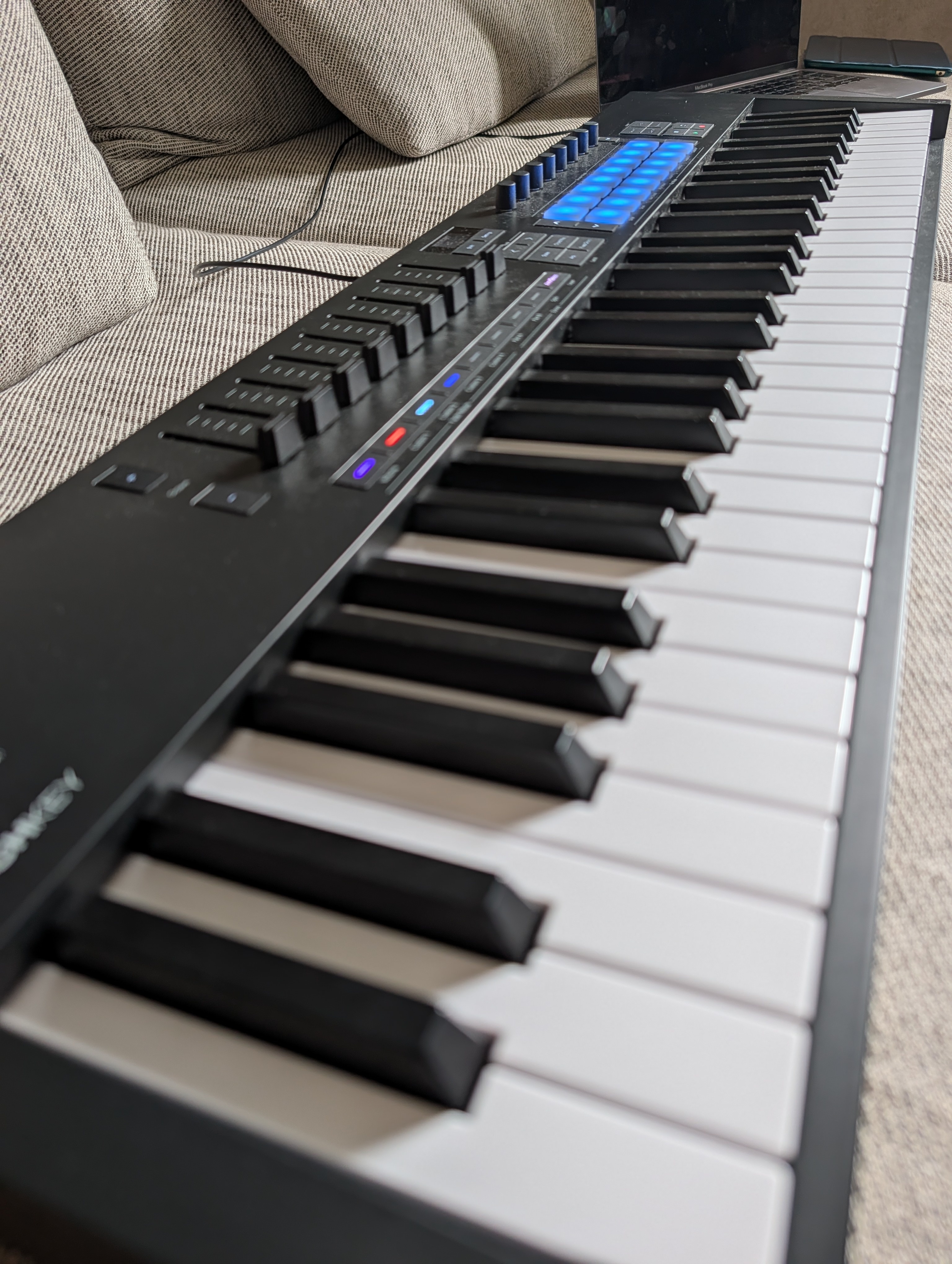 Novation launchkey 61 mk4