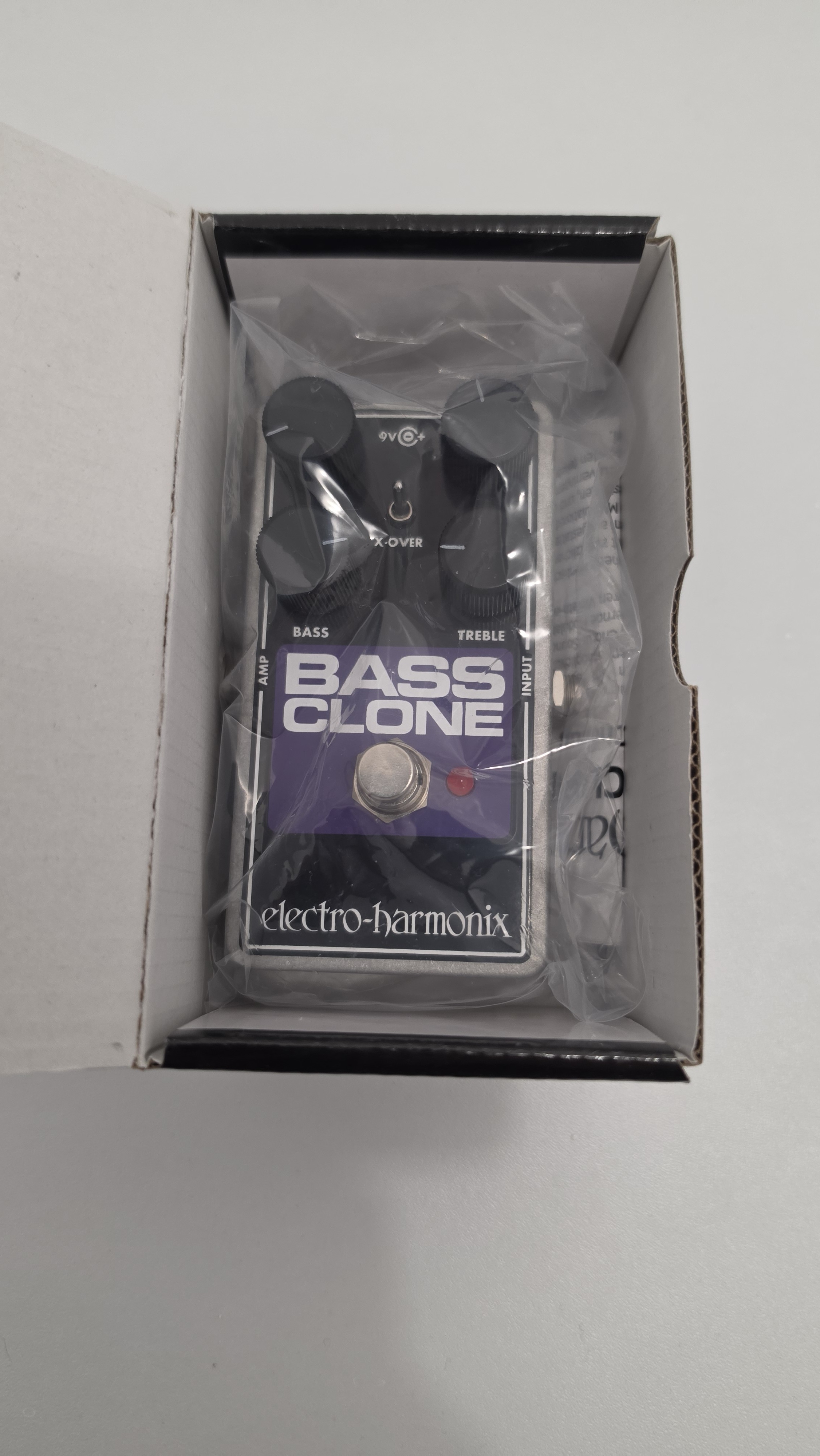 Electro-Harmonix Bass Clone (3277)