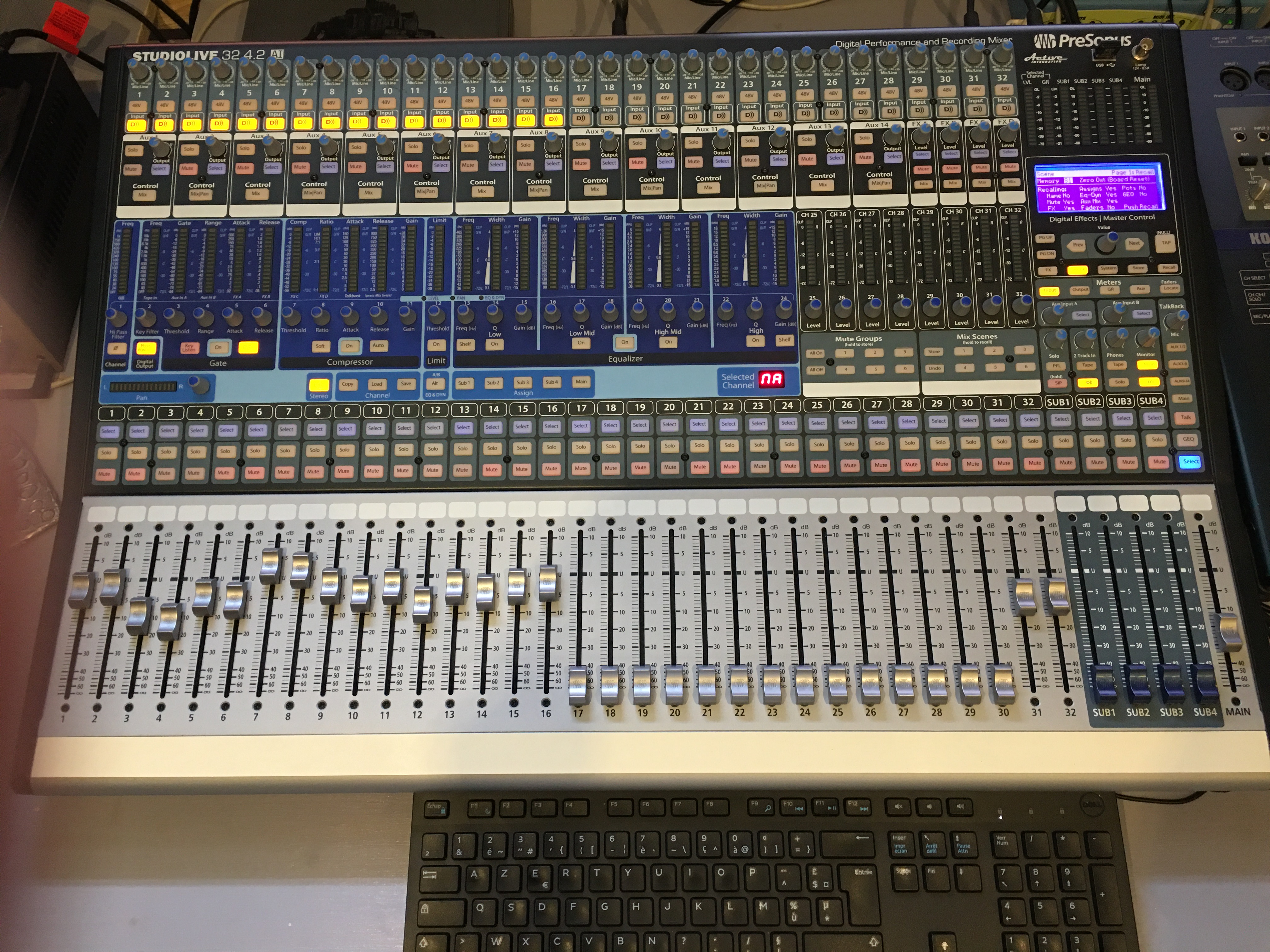 [VENDS] PreSonus StudioLive 32.4.2 AI – Excellent état – 32 Tranches / StudioLive