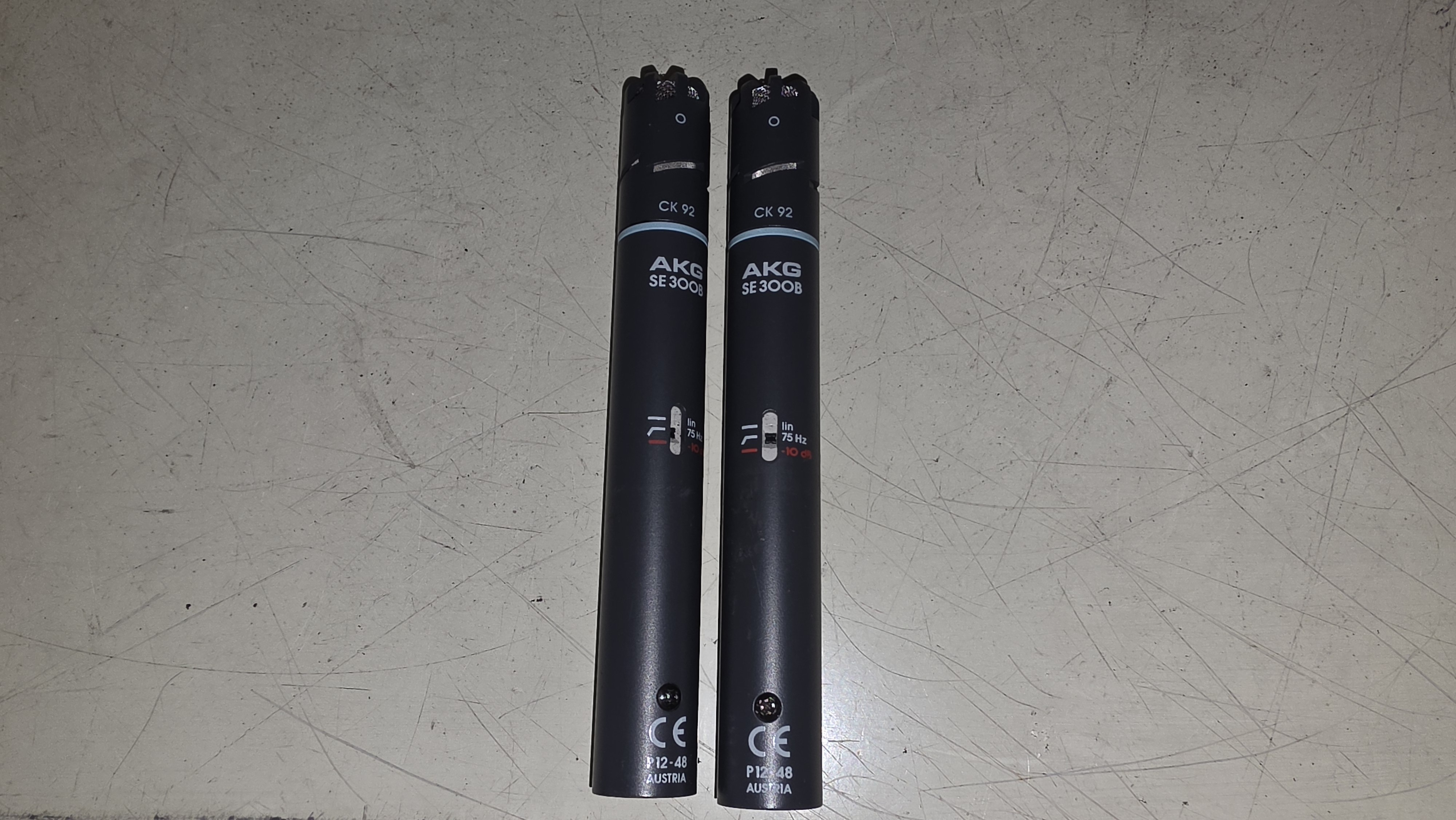 Vends 2 micro akg se 300ck92