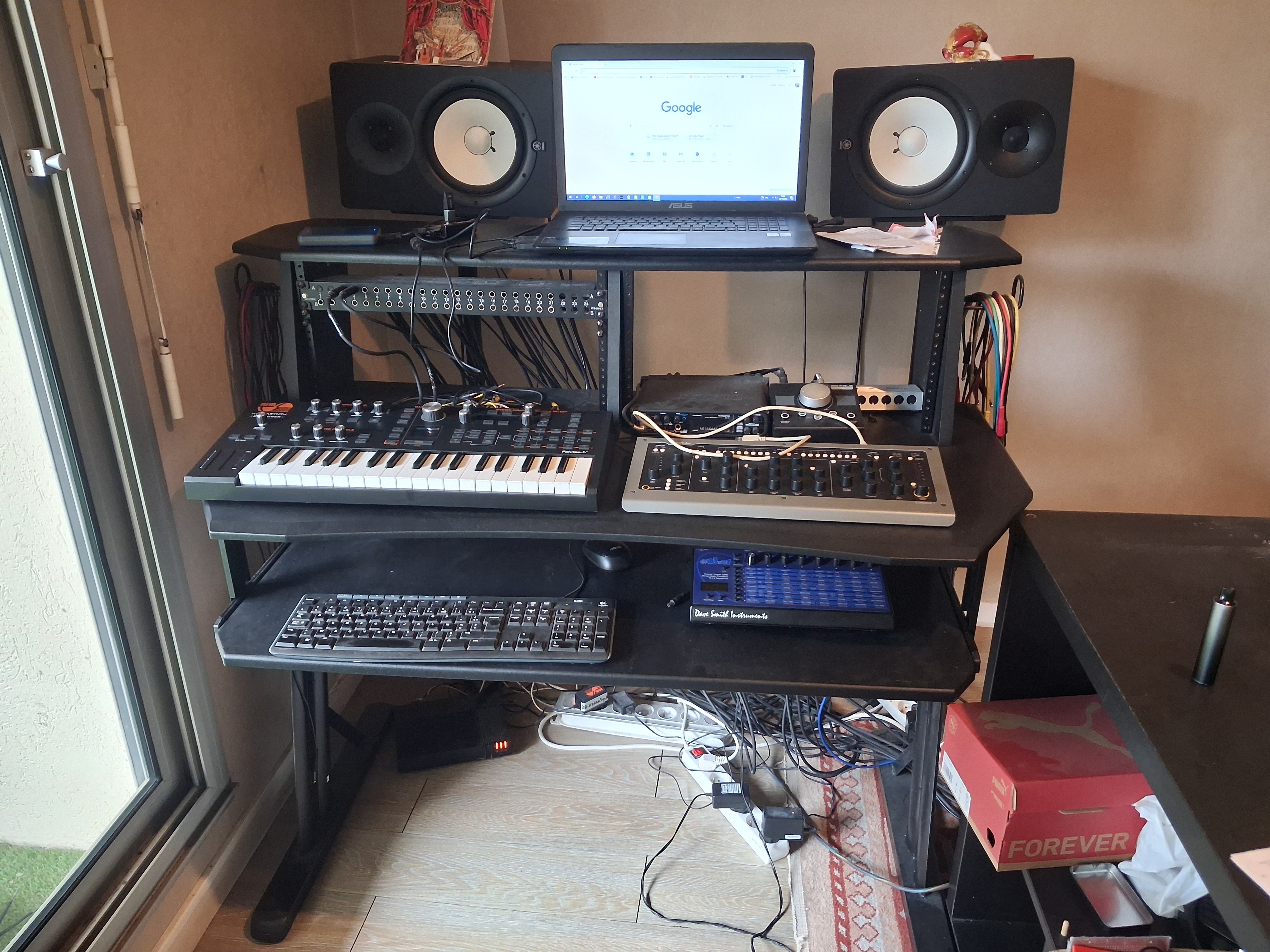 Millenium SD-120 StudioDesk