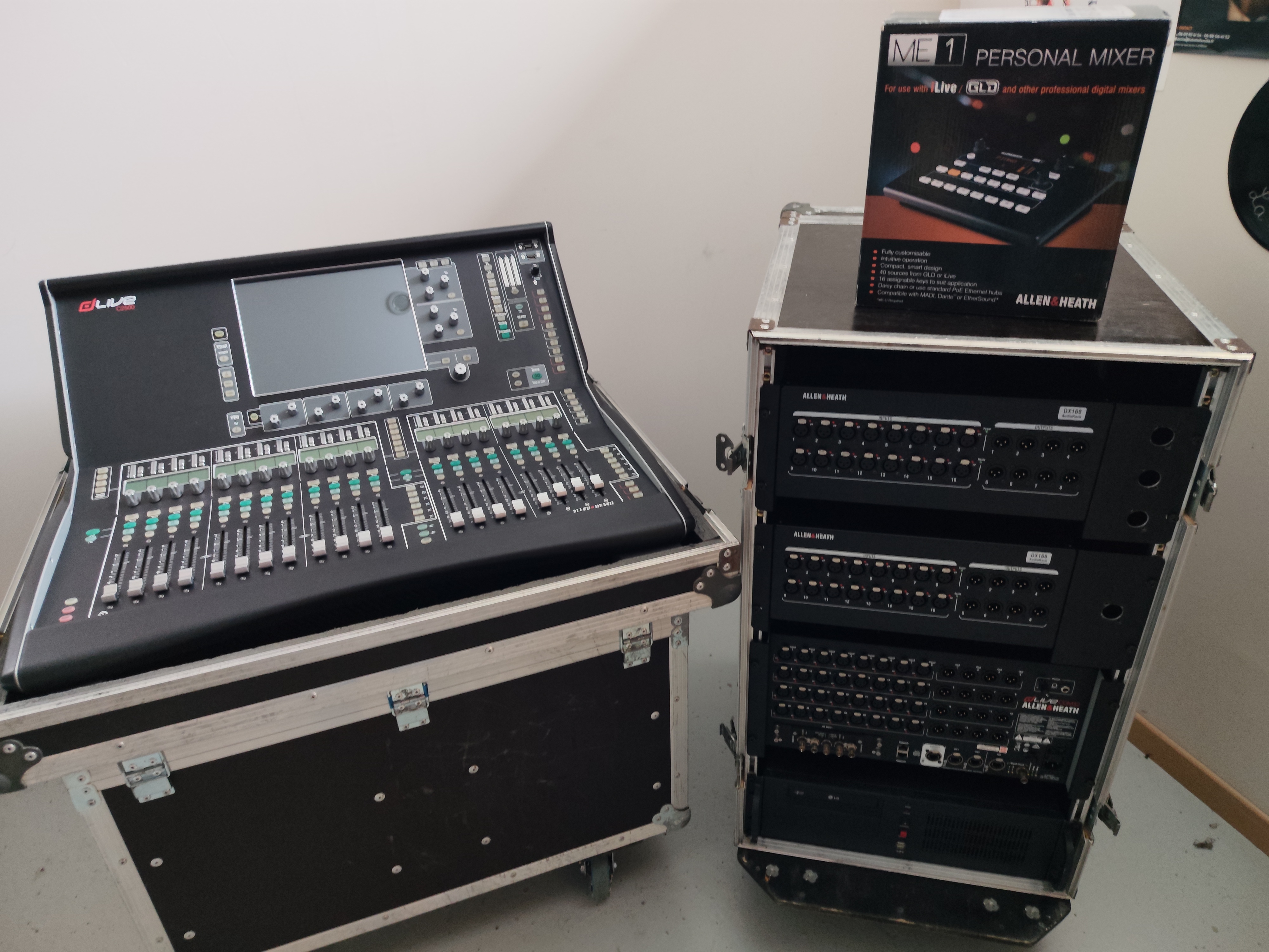 Allen & Heath DLive