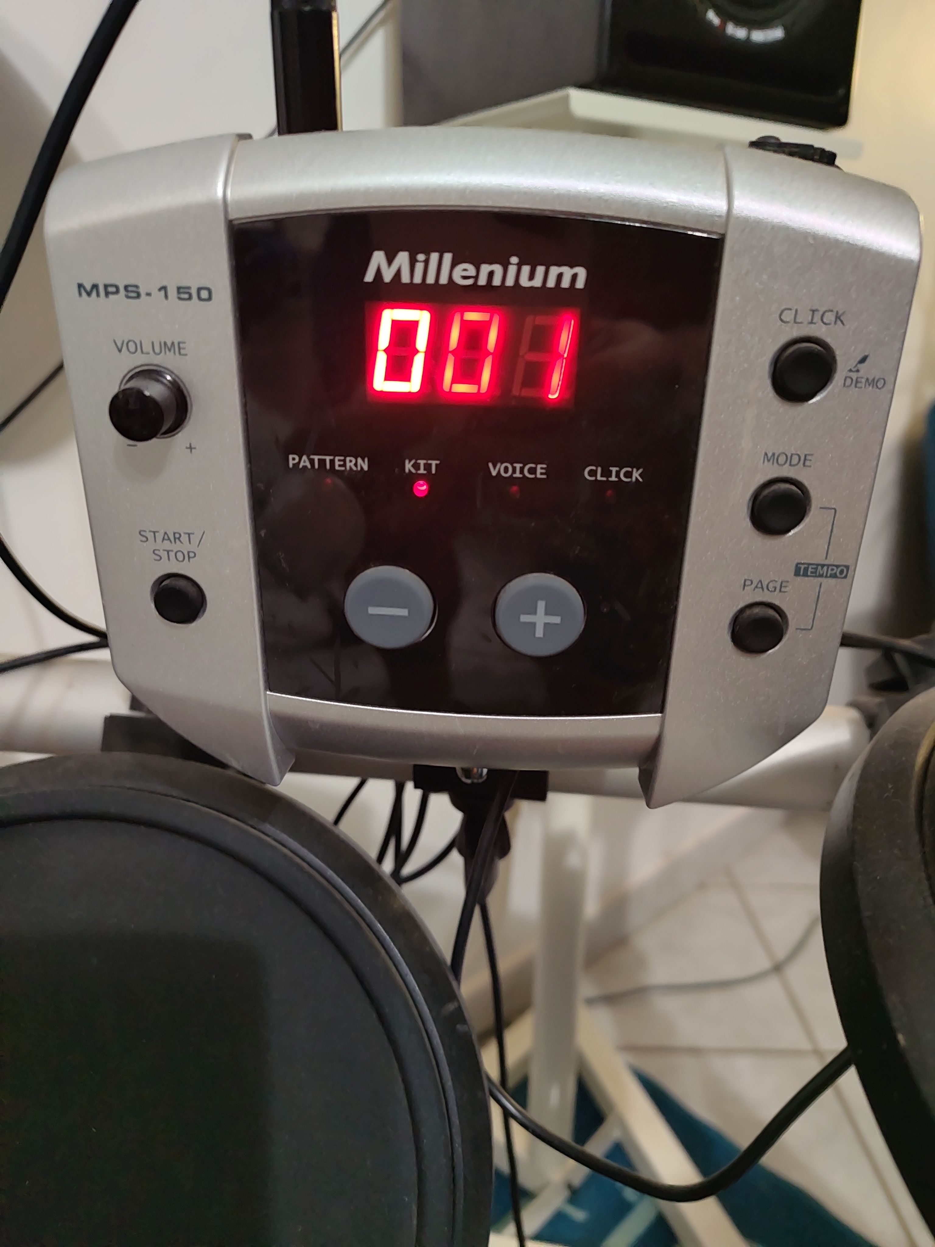 Vends batterie Millenium MPS 150