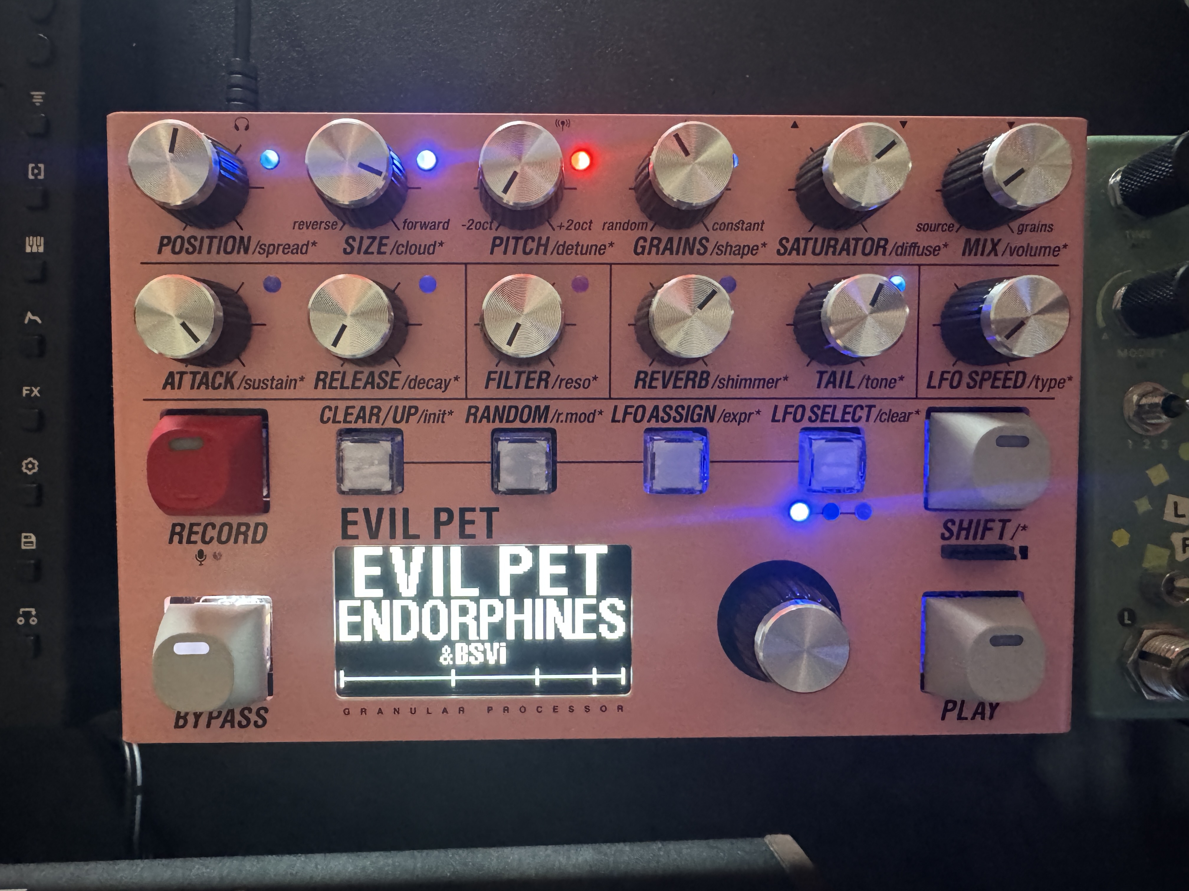 Endorphin.es EVIL PET (19993)