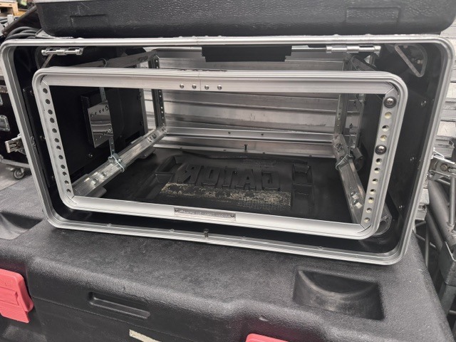 RACK GATOR SHOCK CASE 4U