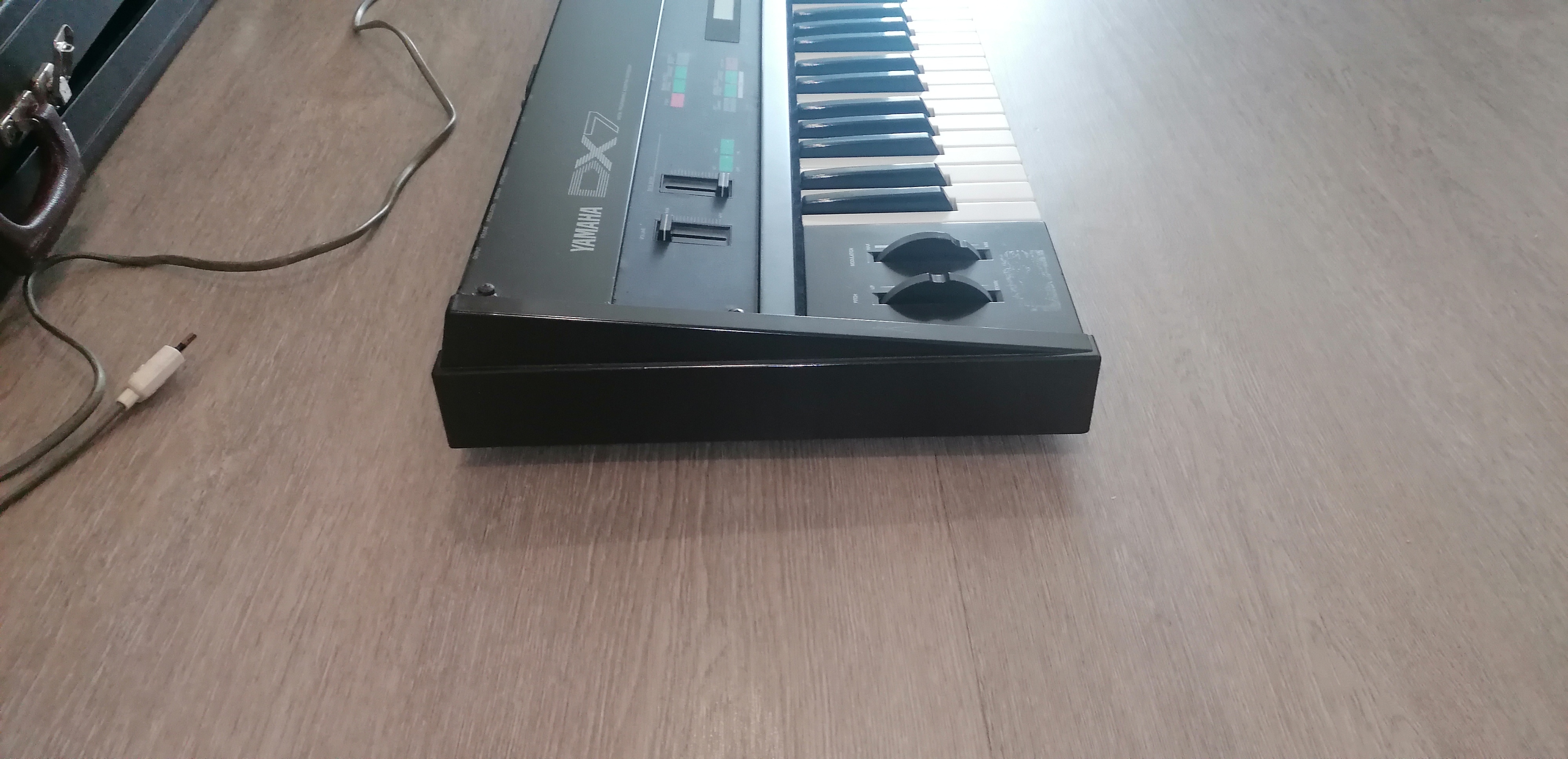 Yamaha DX7 (7864)