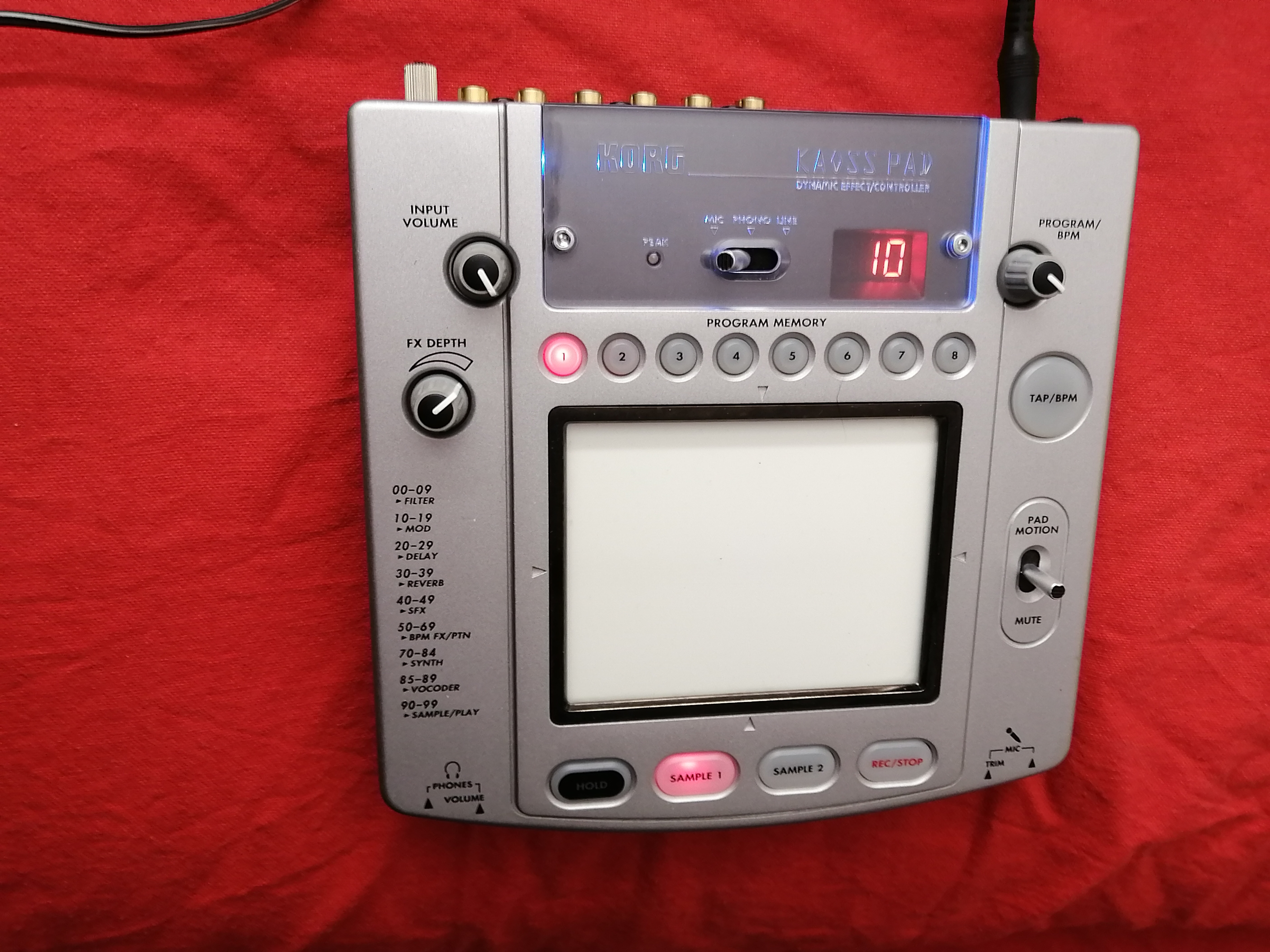 Kaoss Pad 2 en parfait etat avec son alim, carton et docs d'origine