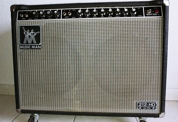MUSIC MAN 212 HD One fifty avec Reverb et Chorus