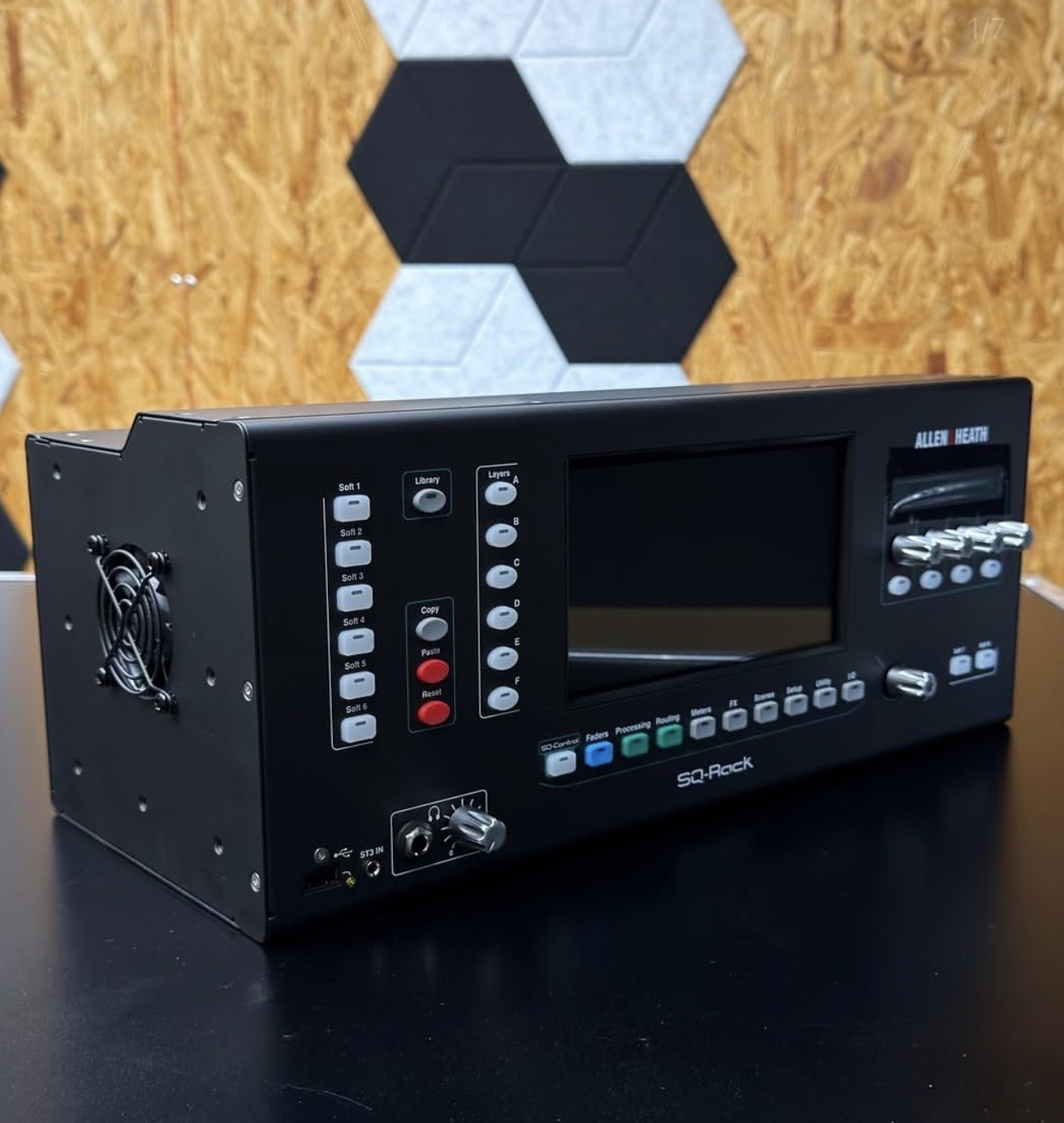 ALLEN & HEATH SQ-RACK — LA PUISSANCE DU MIXAGE NUMÉRIQUE PROFESSIONNEL