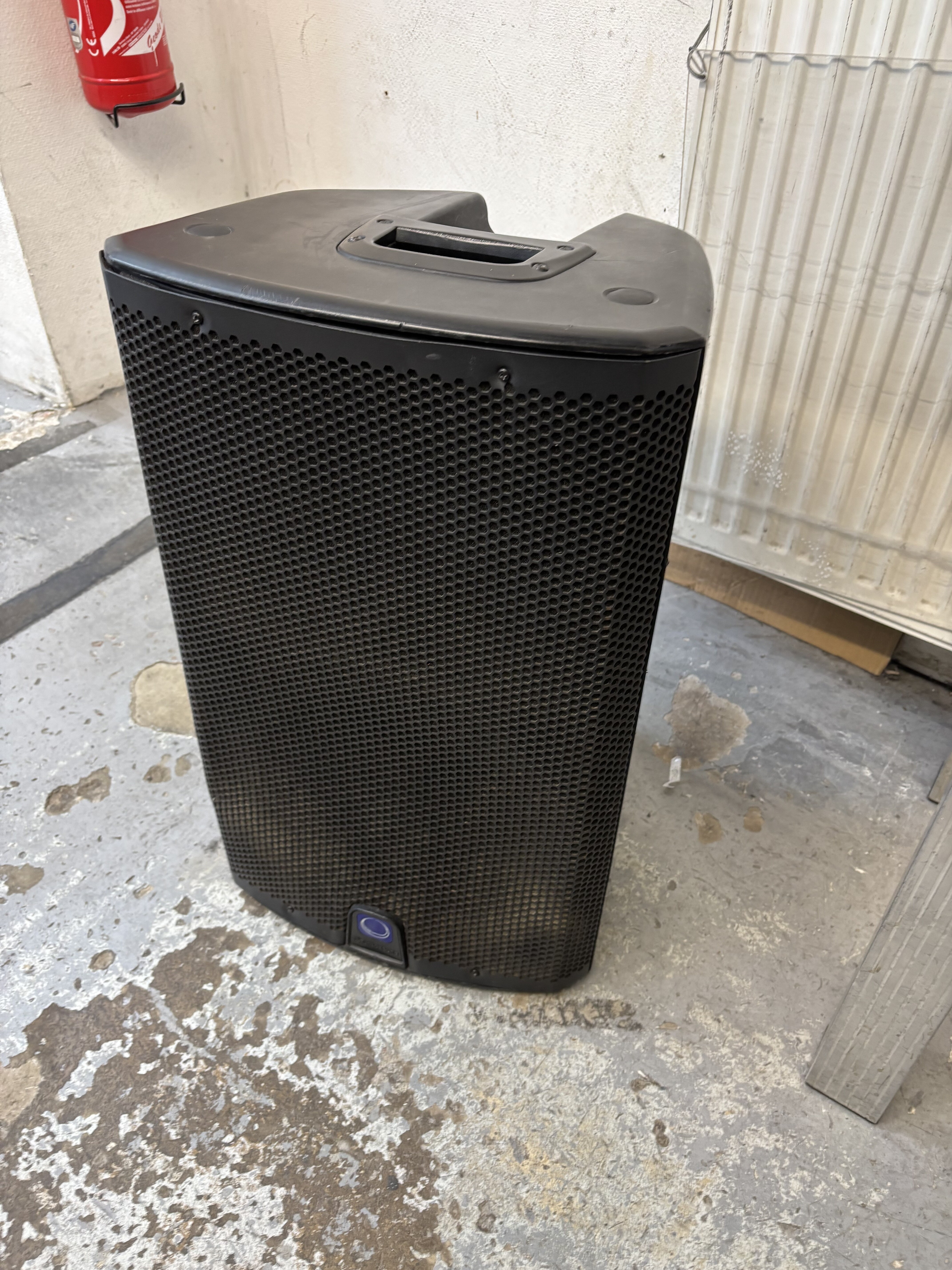 enceinte amplifiée puissante 1000 TURBOSOUND Ix12